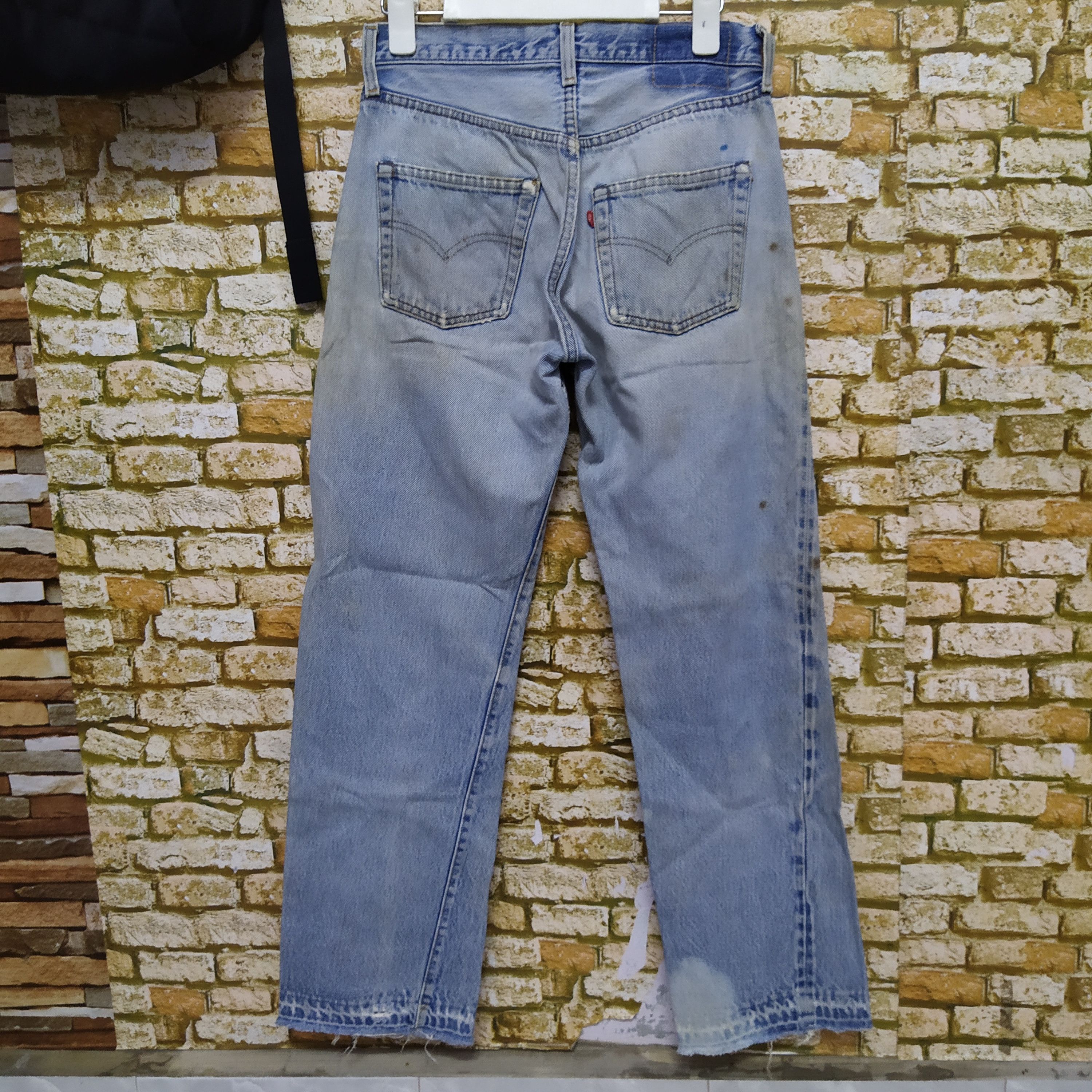 Levi's × Vintage 80s LEVIS 501 SELVEDGE #558 DISTRESSED DENIM KURT (D459) Size US 28 / EU 44 - 7 Thumbnail
