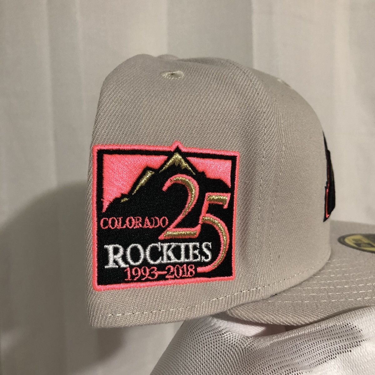 New Era 7 5/8 - Colorado Rockies Pink Bottom 25th Anniversary Size ONE SIZE - 2 Thumbnail