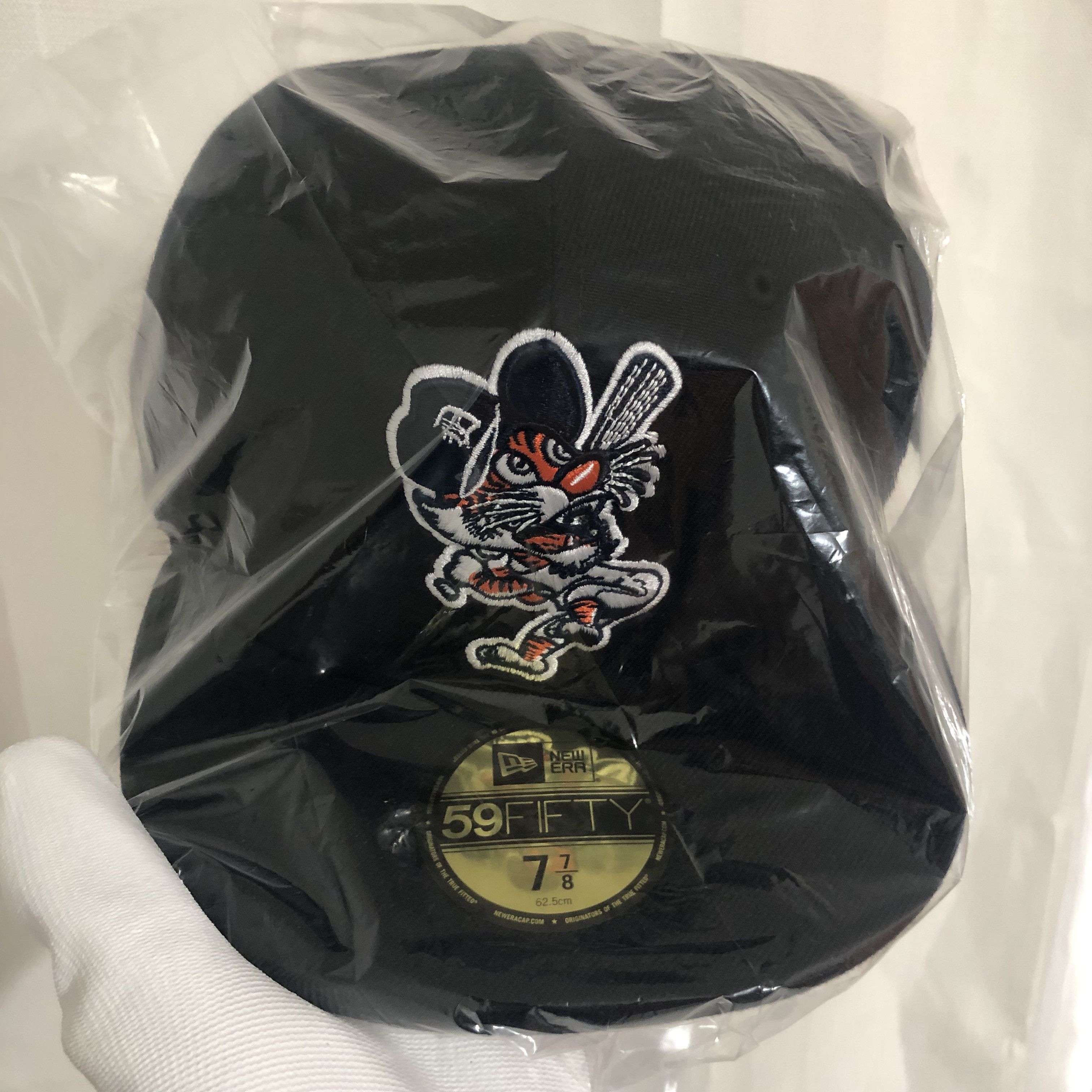 New Era 7 7/8 - Detroit Tigers Navy 1967 Size ONE SIZE - 3 Thumbnail