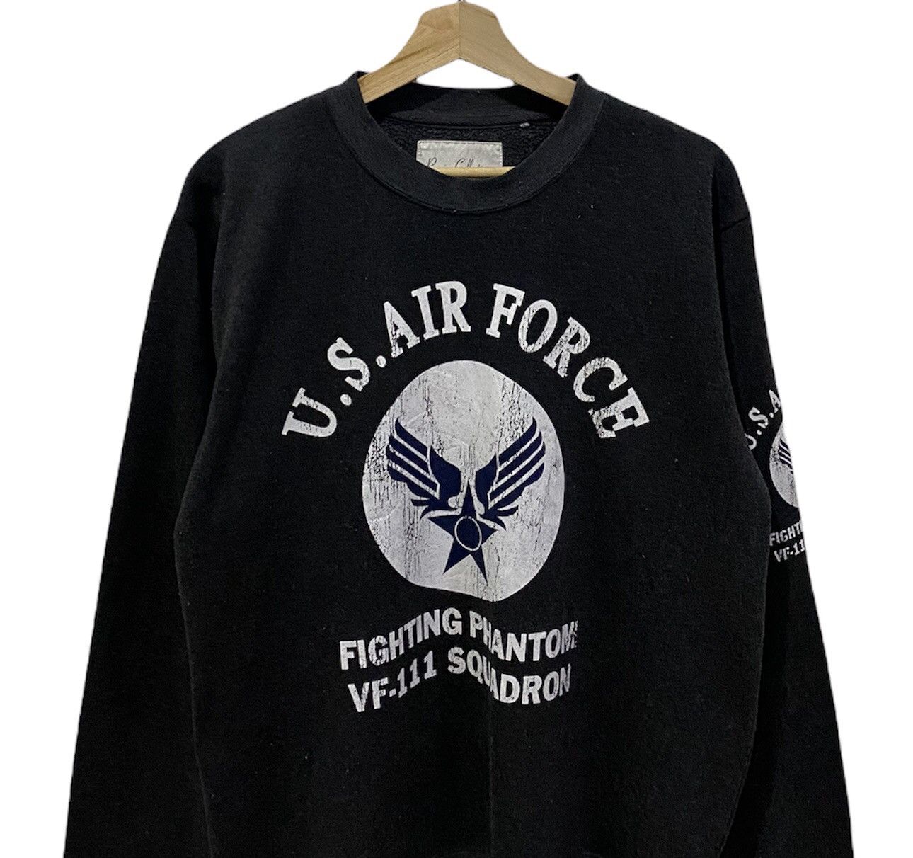 Vintage US AIR FORCE VF-111 SQUADRON LOGO SWEATSHIRT Size US M / EU 48-50 / 2 - 2 Thumbnail