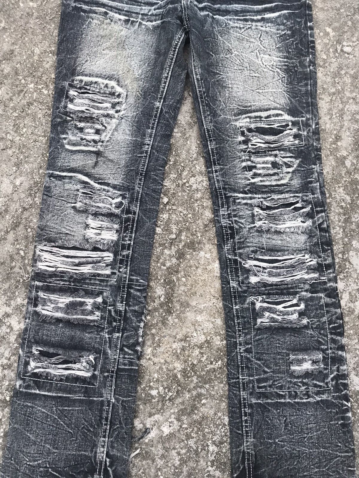 LOWBOX LOWBOX Ripped Distressed Punk Rock Undercover Style Size US 32 / EU 48 - 4 Thumbnail