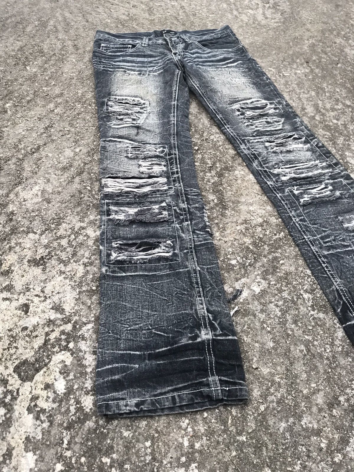 LOWBOX LOWBOX Ripped Distressed Punk Rock Undercover Style Size US 32 / EU 48 - 7 Thumbnail