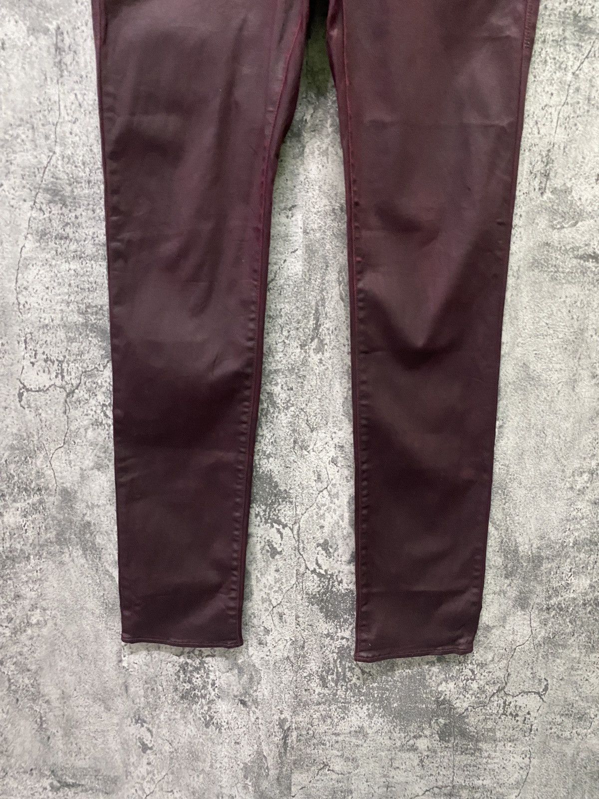 Designer ROCK & REPUBLIC Maroon Waxed Pant Size US 32 / EU 48 - 8 Thumbnail