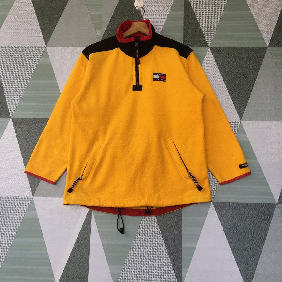 Tommy Hilfiger Fleece Sweatshirt / Tommy Hilfiger Sweatshirt