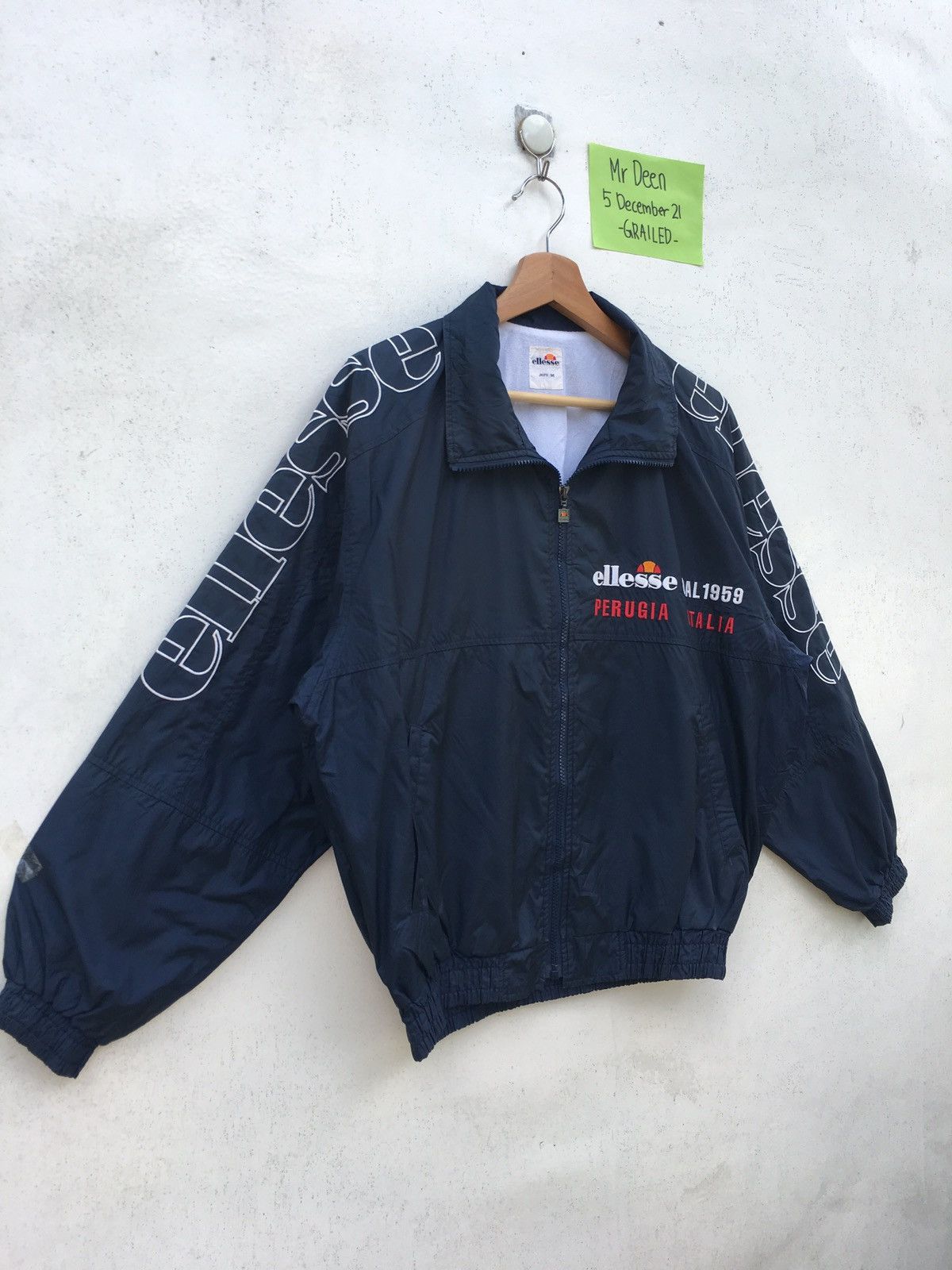 Ellesse Vintage Ellesse Perugia Italia Spellout Windbreaker Size US M / EU 48-50 / 2 - 3 Thumbnail
