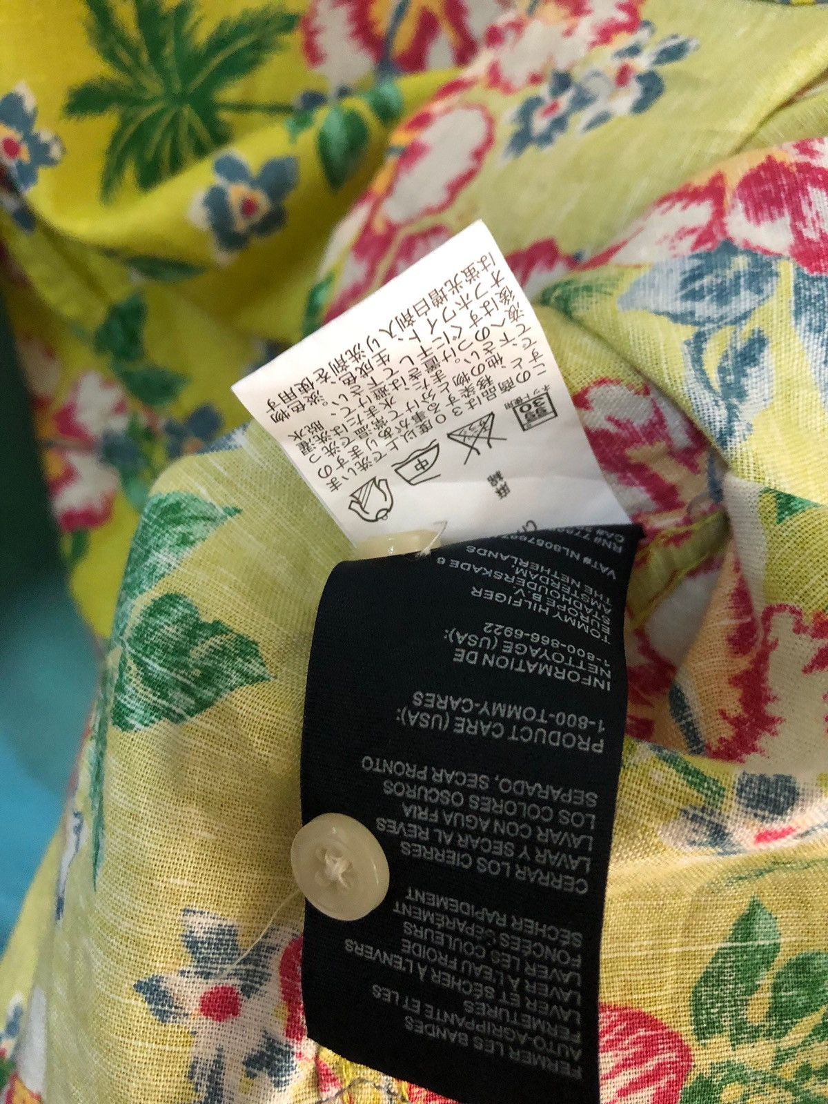 Tommy Hilfiger hawaiian shirt sewing #872 Size US M / EU 48-50 / 2 - 6 Thumbnail
