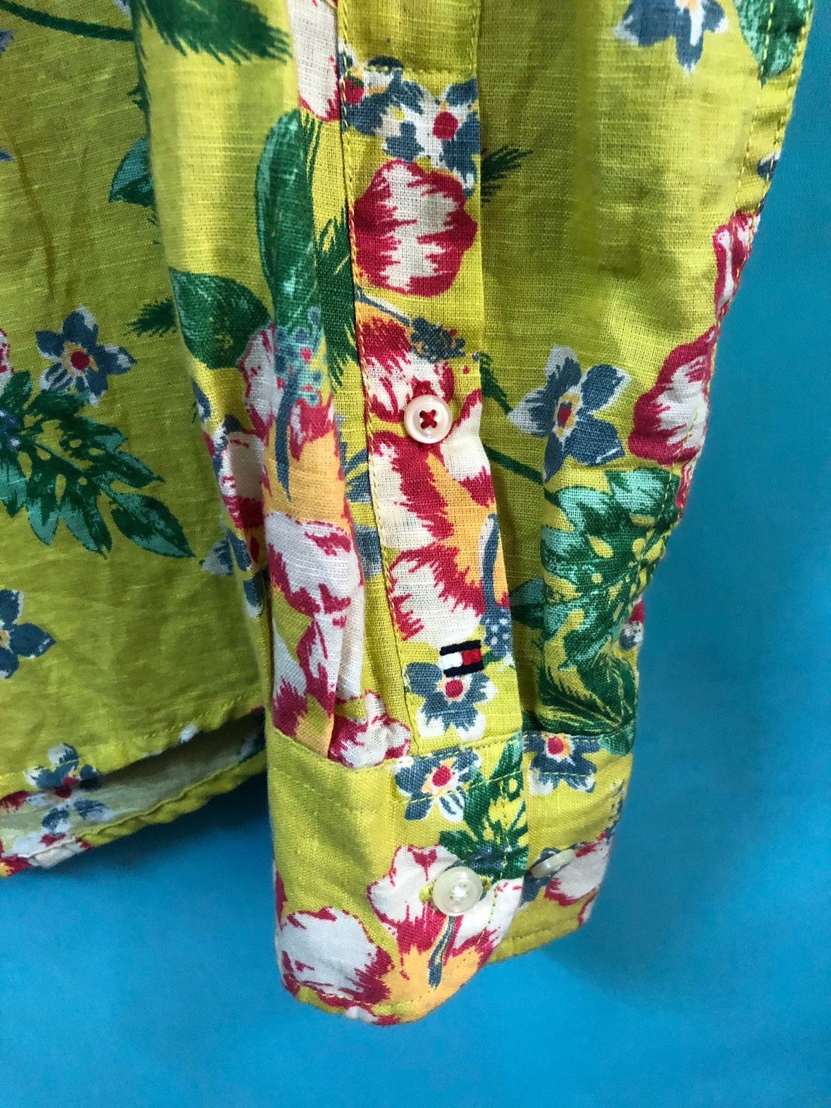 Tommy Hilfiger hawaiian shirt sewing #872 Size US M / EU 48-50 / 2 - 5 Thumbnail