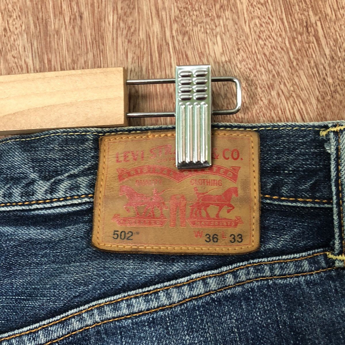 Levi's 502 Levis Blue Distressed Denim jeans pants #6375 Size US 35 - 13 Thumbnail