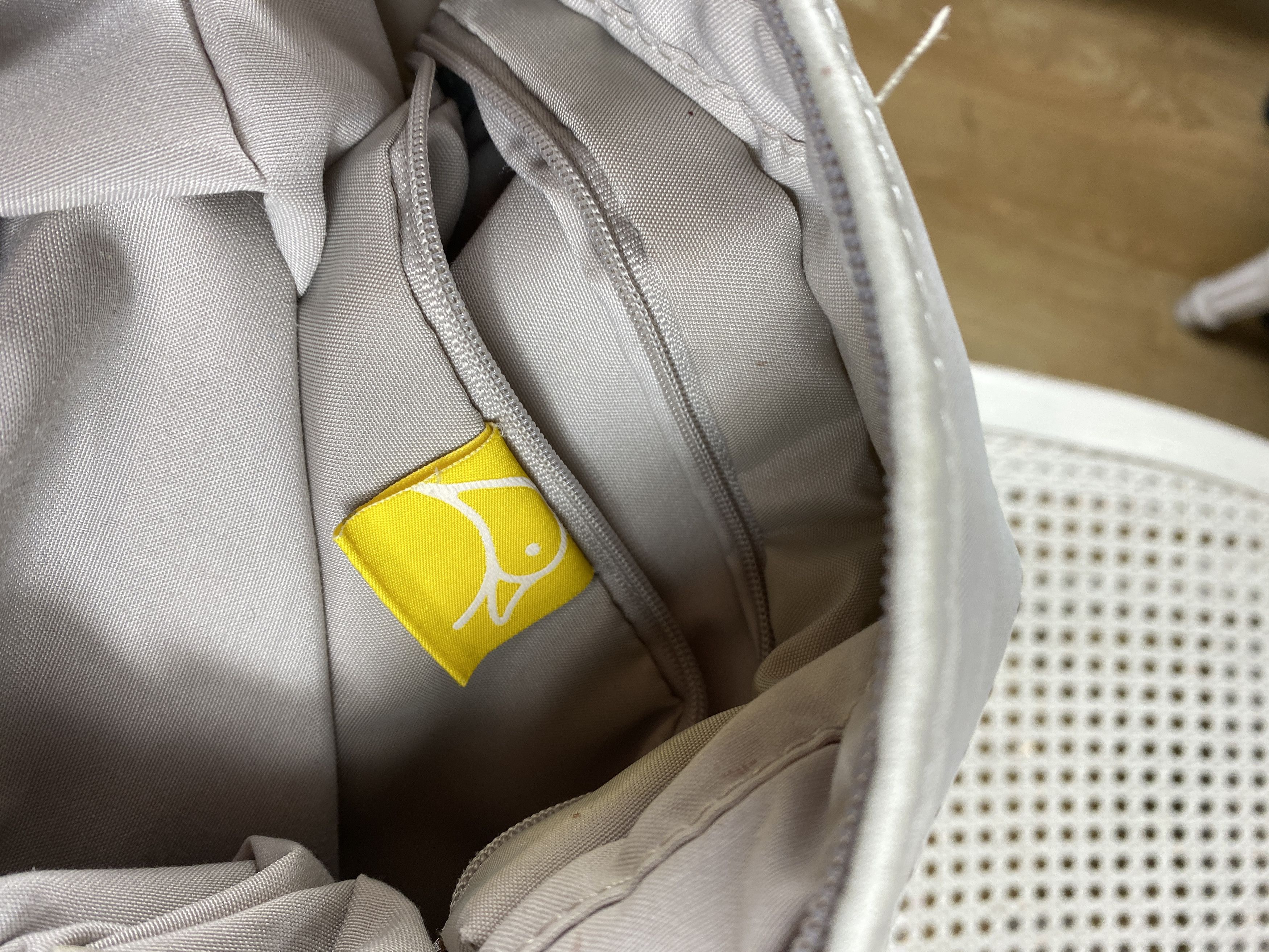 Mandarina Duck × Yohji Yamamoto Mandarina Duck grey Shoulder bag Size ONE SIZE - 7 Thumbnail