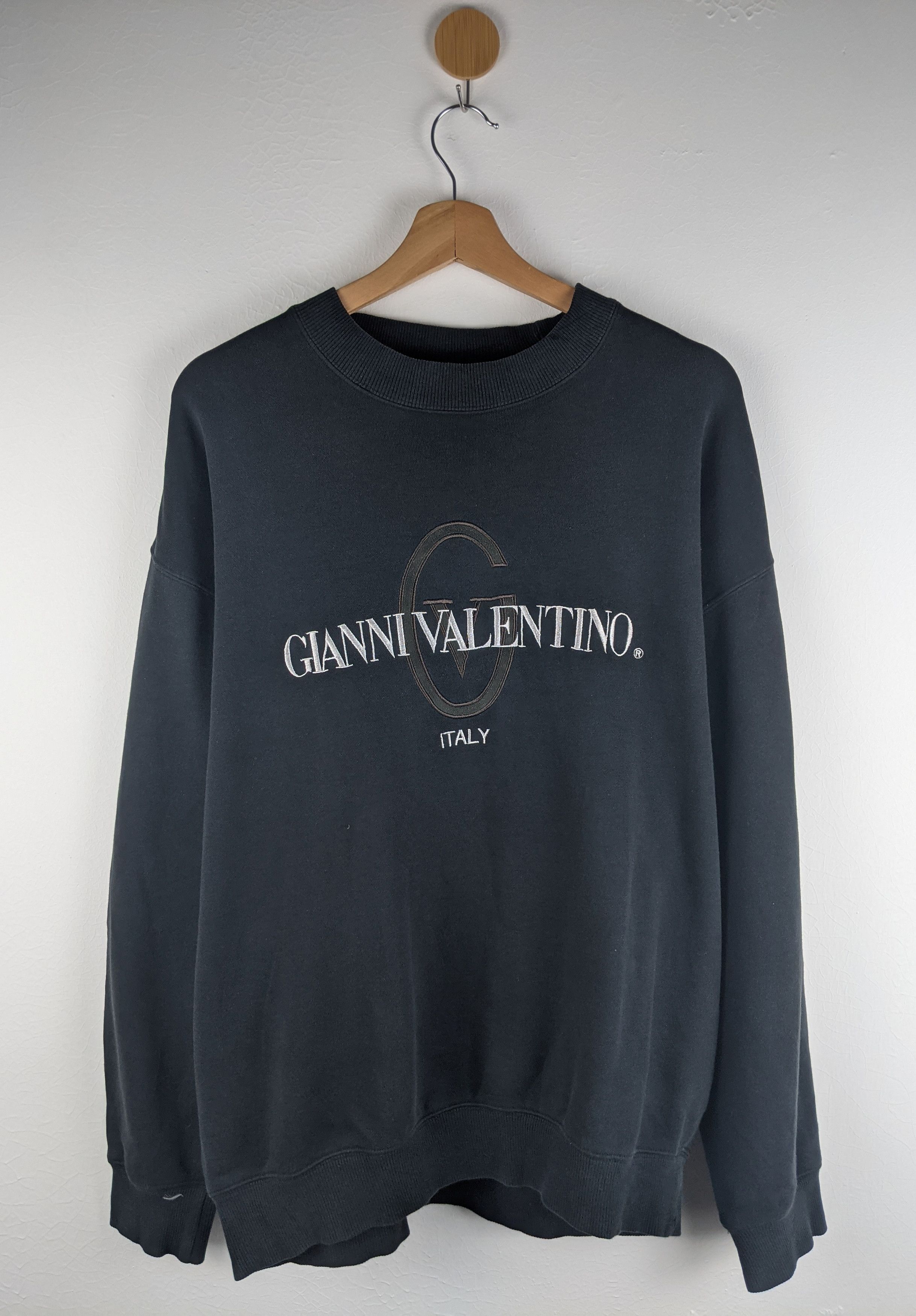 Gianni valentino vintage sweatshirt hotsell