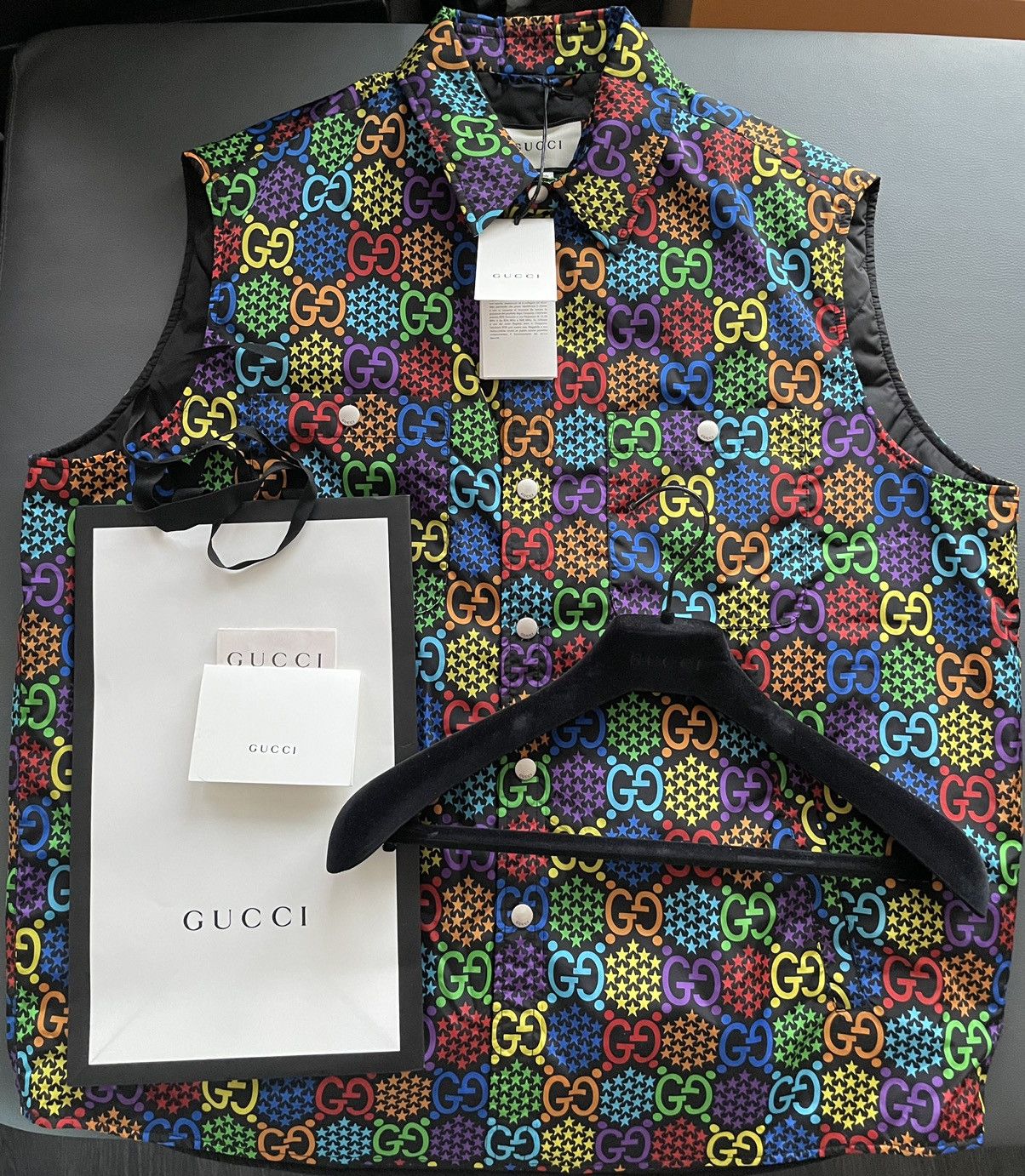 Gucci $2,200 Value Super Runway Gucci Limited Edition Logo Vest Size US XL / EU 56 / 4 - 4 Thumbnail