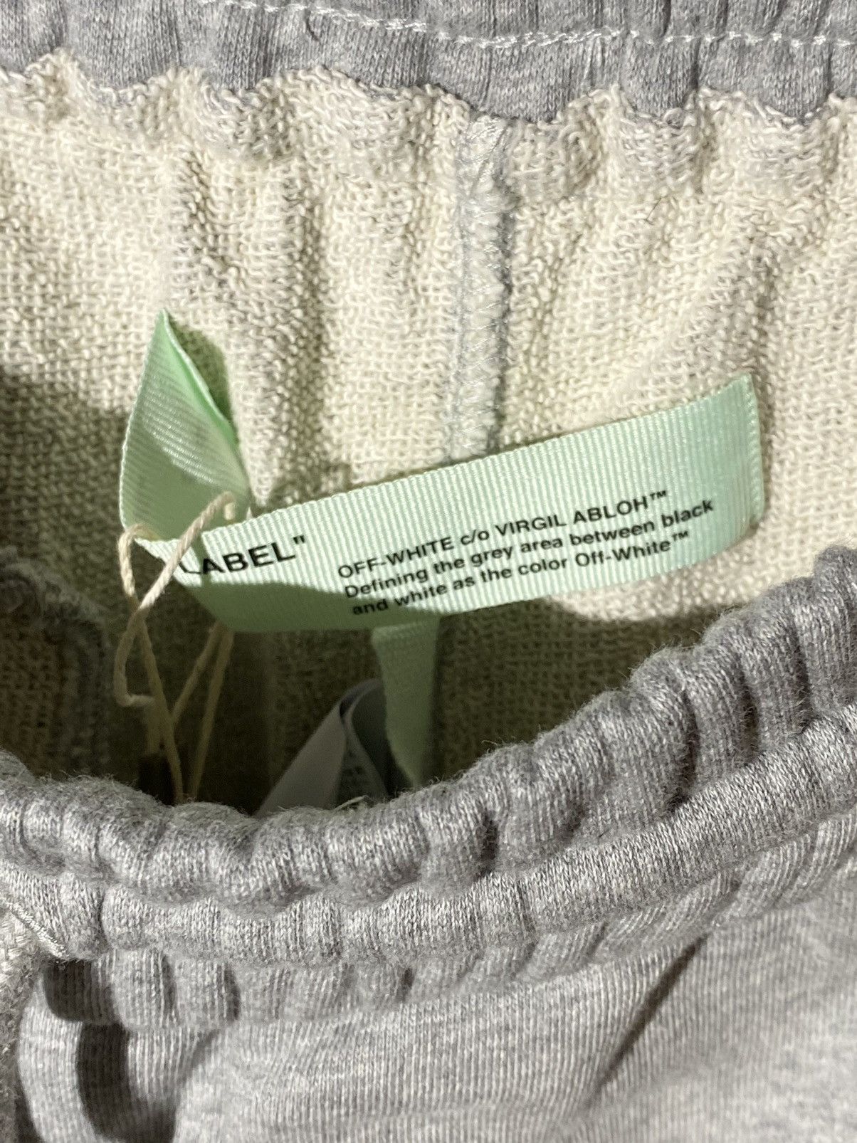 Off-White New off-white side tape sweatpants Size US 28 / EU 44 - 7 Thumbnail