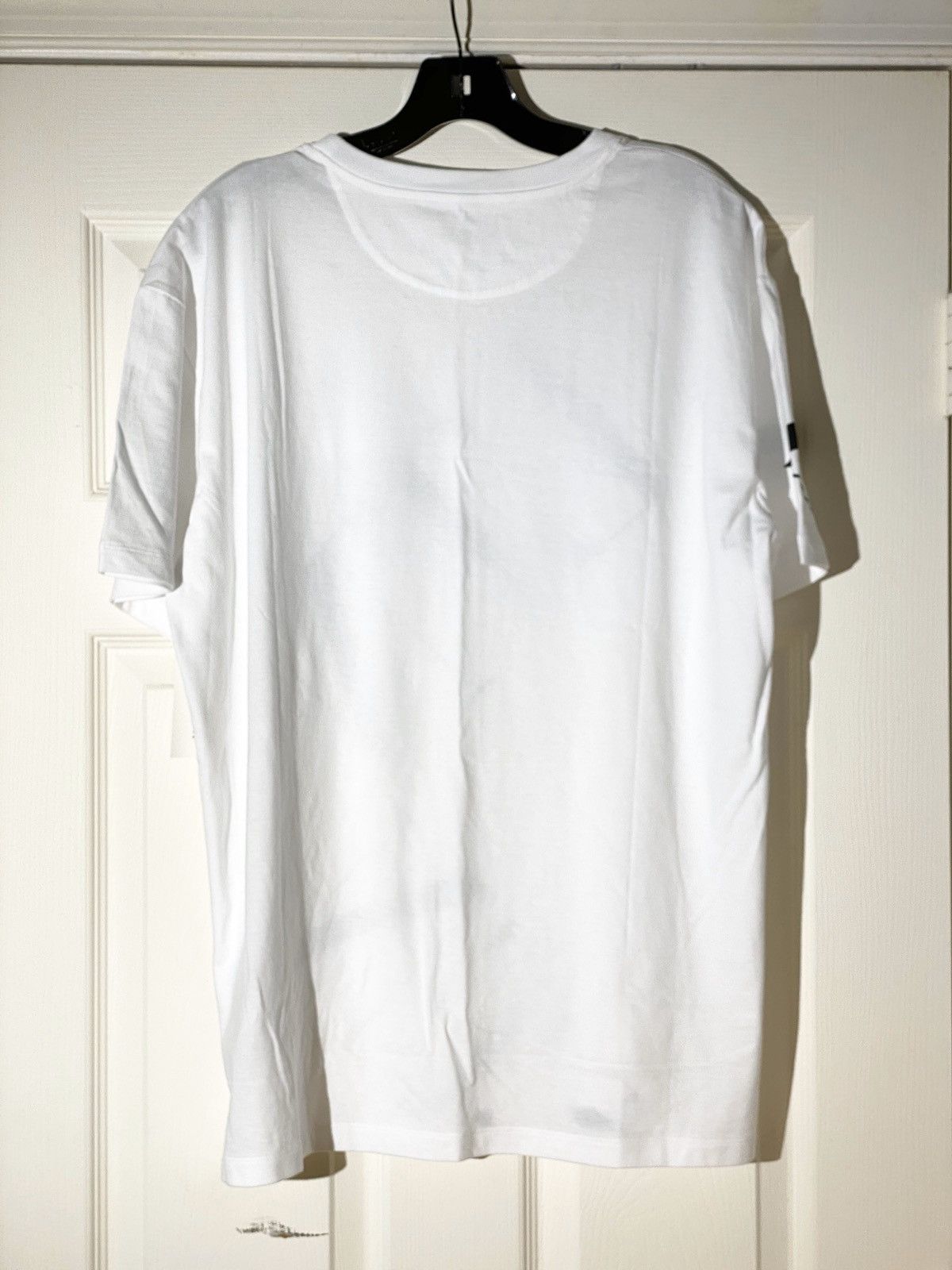 Valentino New Valentino all over logo tee Size US XL / EU 56 / 4 - 3 Thumbnail