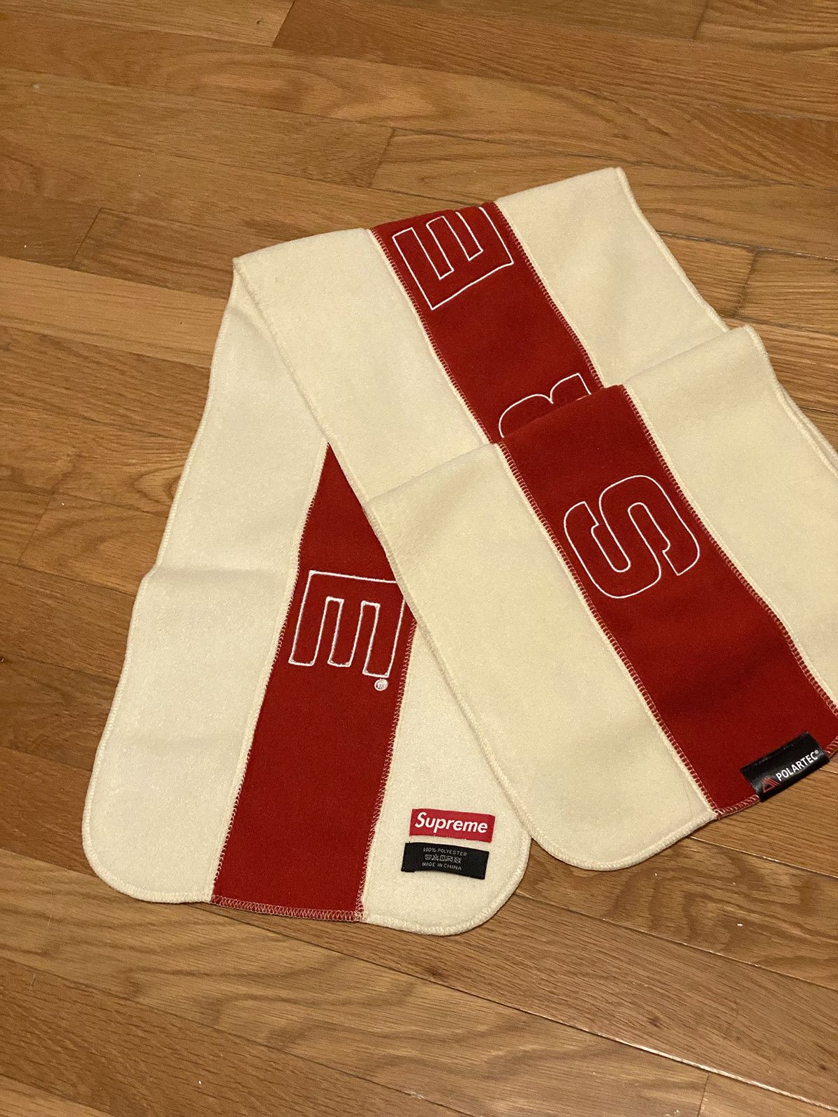 Factory Supreme Polartec Scarf - pink