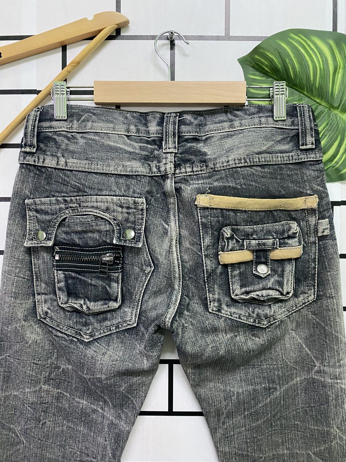 Hysteric Glamour Flared DAILY NEWS Claw Mark Low Rise Boot Cut Denim Size US 30 / EU 46 - 12 Thumbnail