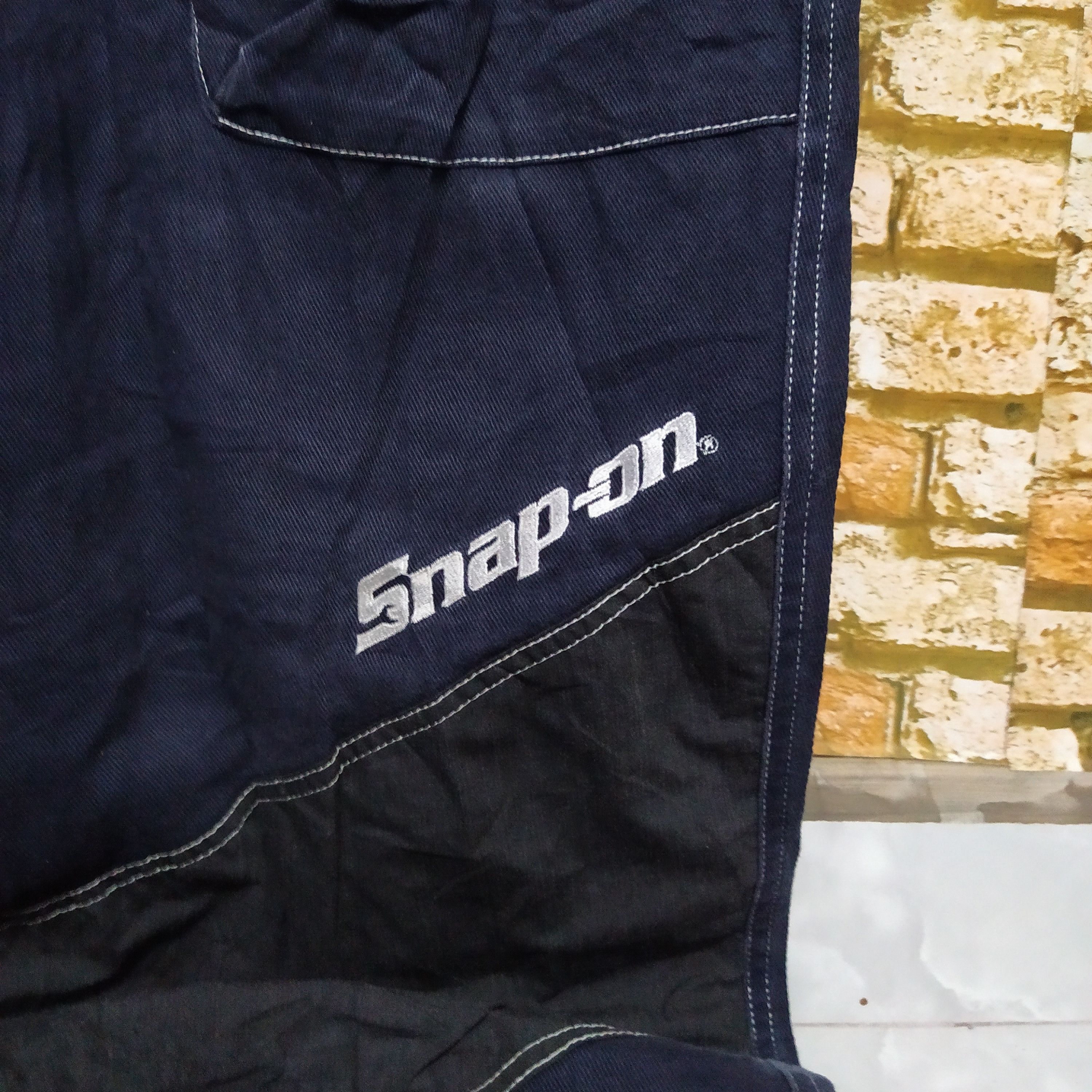 Formula 1 VTG SNAP ON EMBROIDERRED COVERALLS RACING (D472) Size US 36 / EU 52 - 2 Thumbnail
