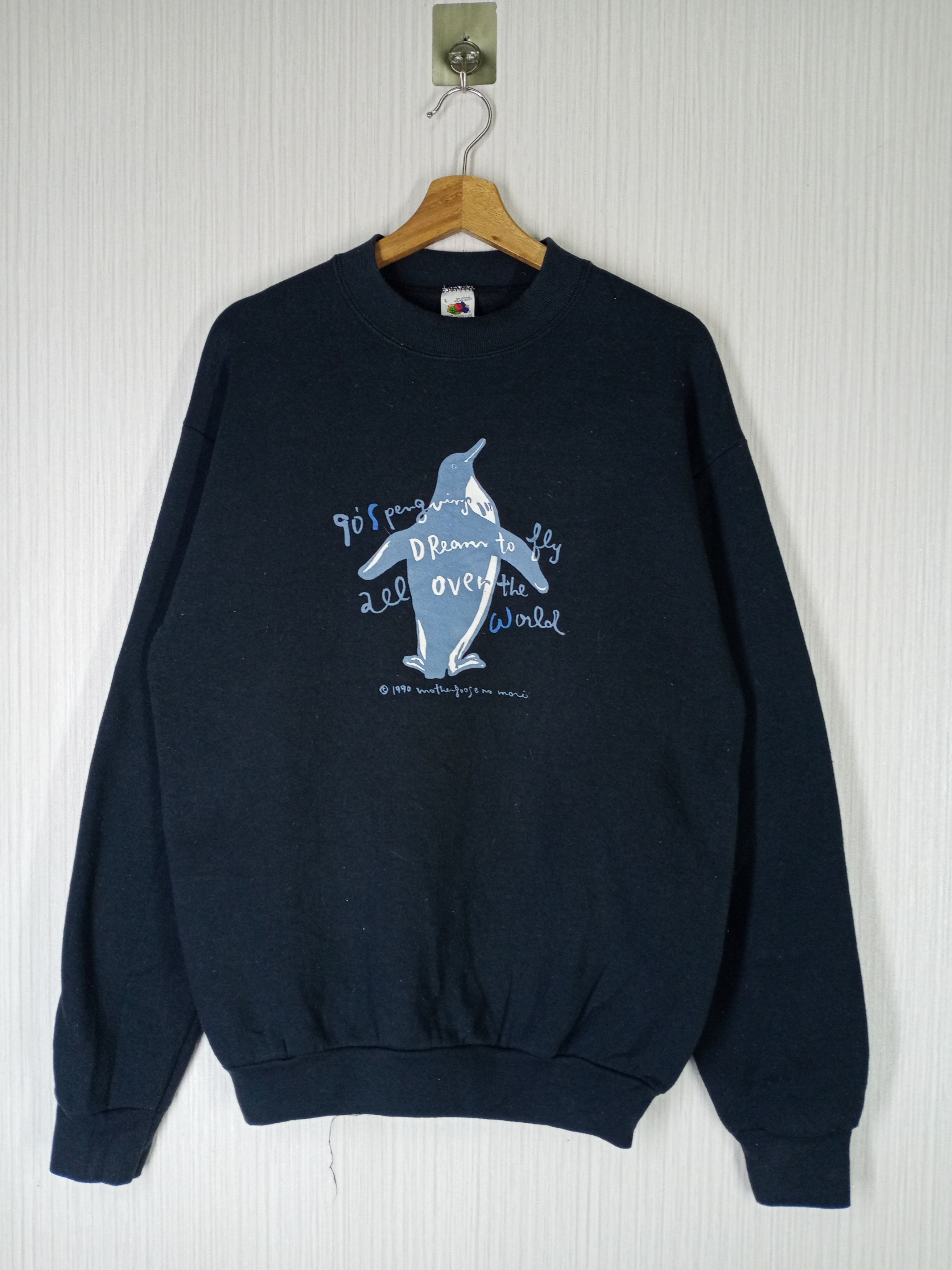 Fruit Of The Loom Vintage 1990 Mother Goose No Mori Penguins Sweatshirt Size US L / EU 52-54 / 3 - 1 Thumbnail