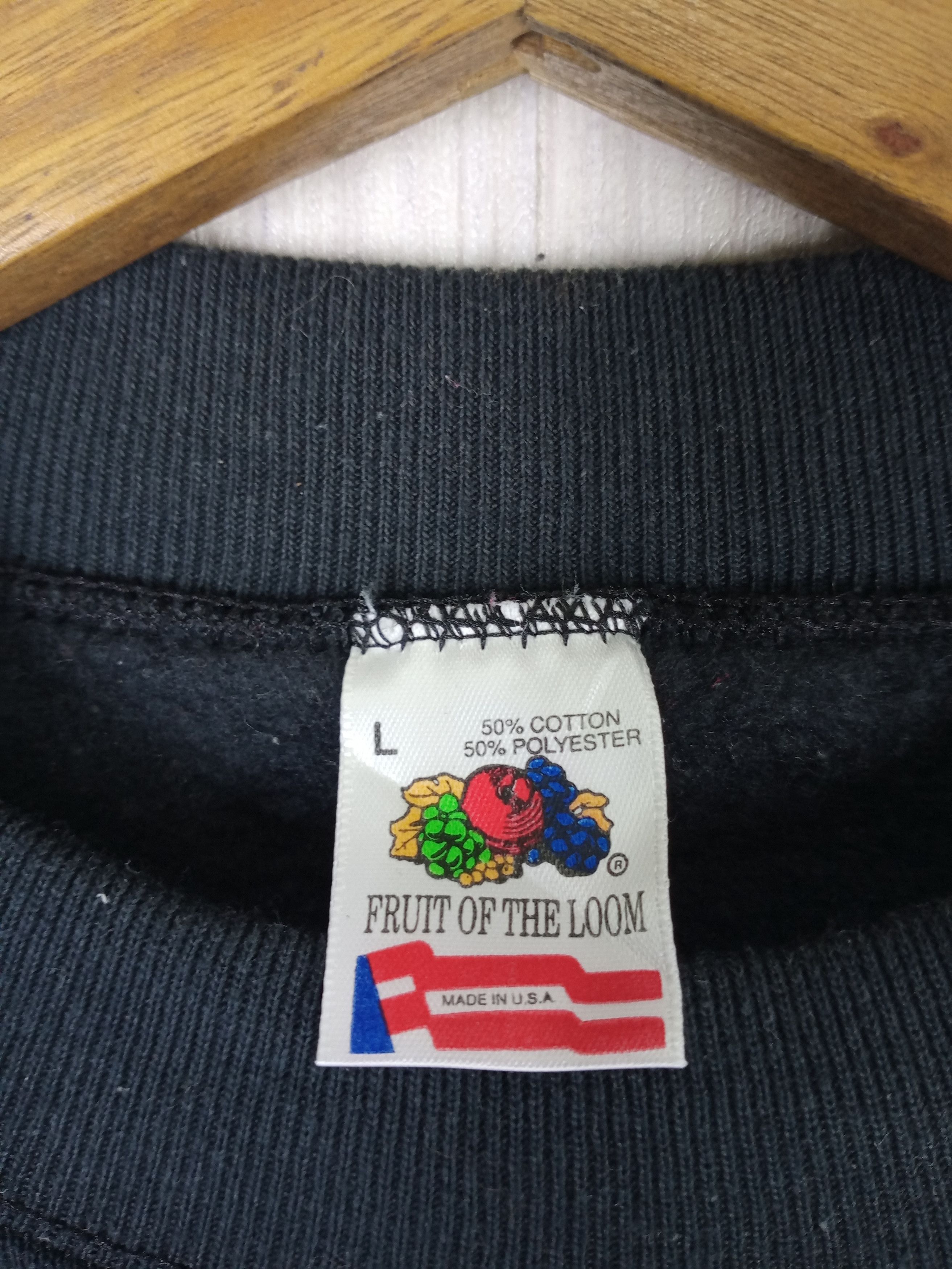 Fruit Of The Loom Vintage 1990 Mother Goose No Mori Penguins Sweatshirt Size US L / EU 52-54 / 3 - 4 Thumbnail