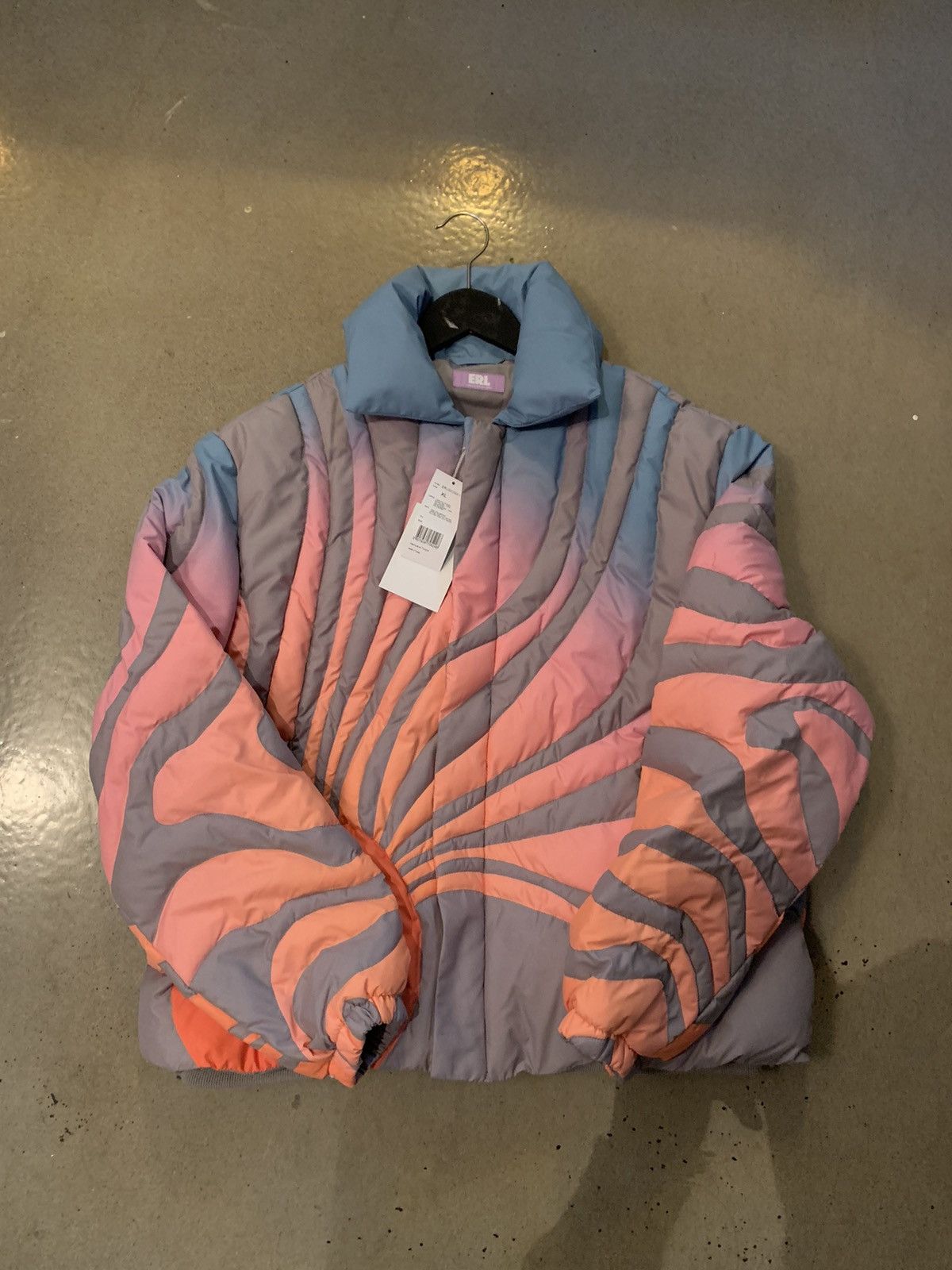 image of Erl Ss21 Sun Set Puffer Bomber Jacket XL in Erl Sun Set Puffer Bomber Jack, Men's