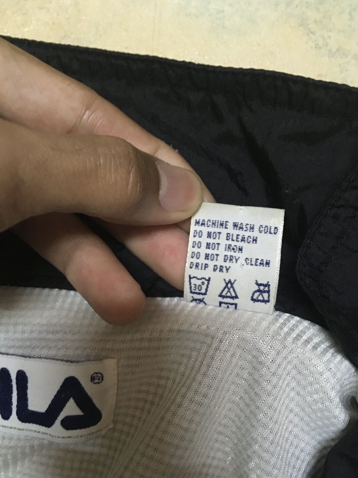 Fila Vintage 90s Fila Light Jacket Big Logo Size US M / EU 48-50 / 2 - 6 Thumbnail