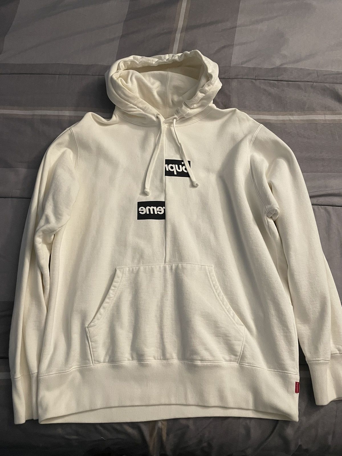 Supreme split outlet box logo hoodie