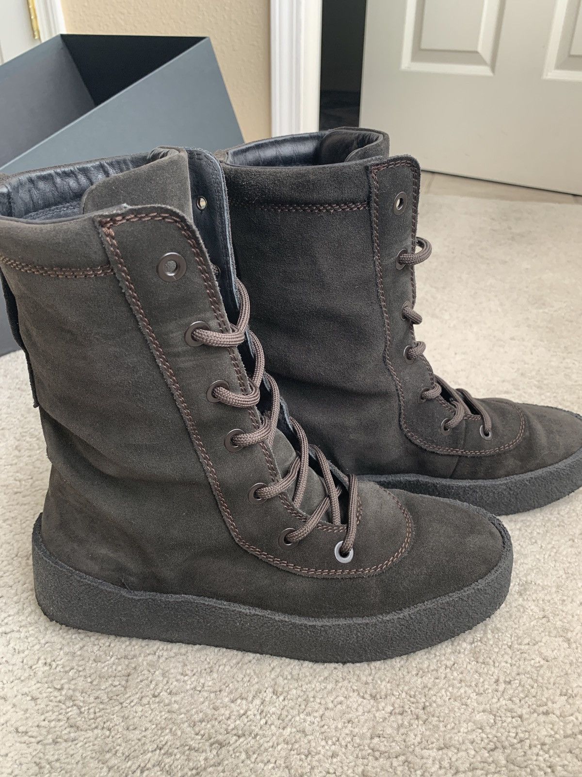 Yeezy Yeezy Crepe Boots Oil Season 4 Size US 9 / EU 42 - 3 Thumbnail