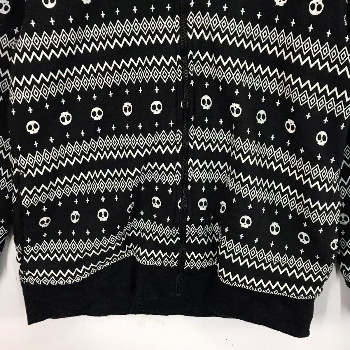 Japanese Brand Shisky multi skulls Punk style japan hoodies Jacket Size US M / EU 48-50 / 2 - 3 Thumbnail