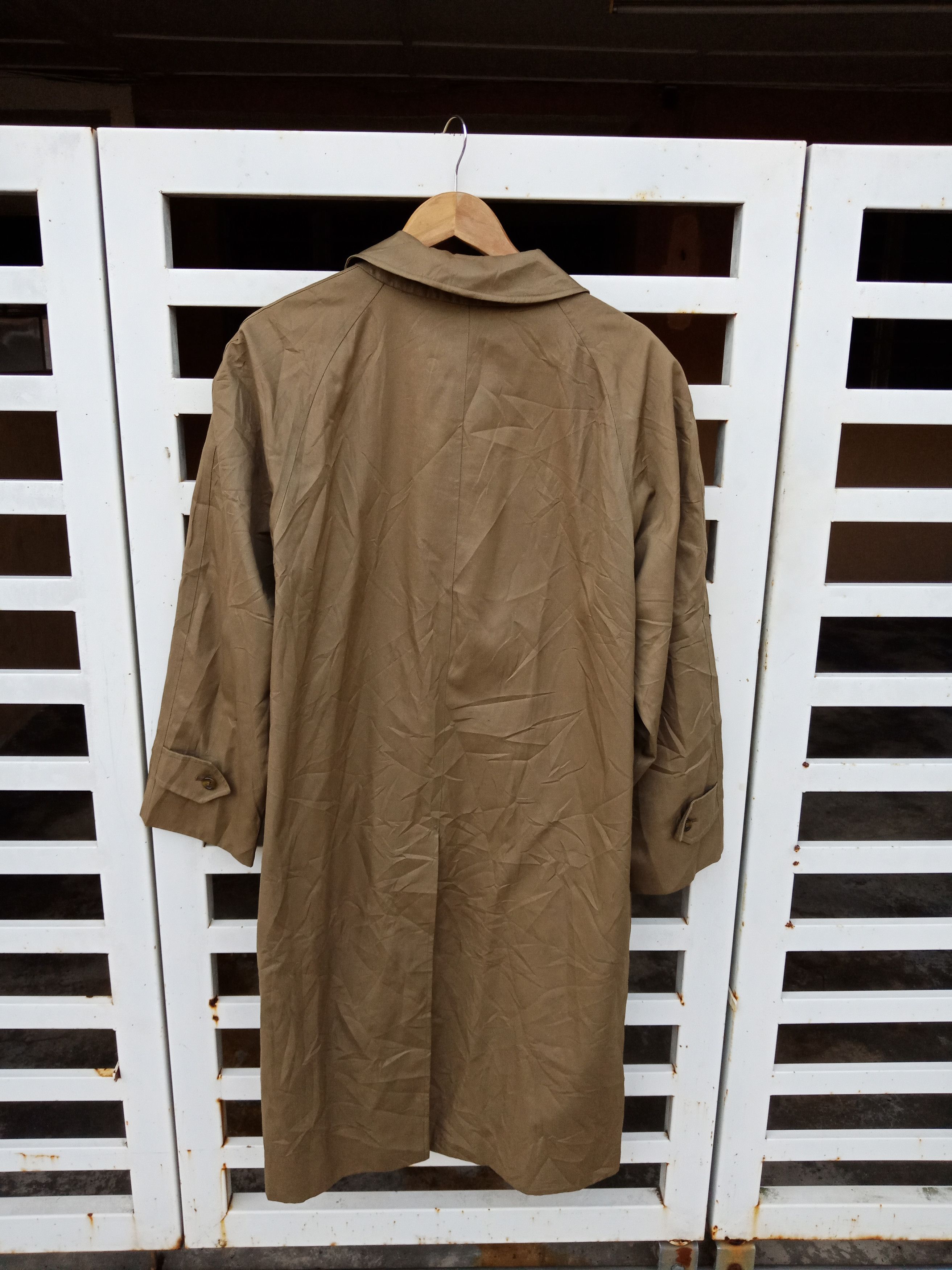 Burberry Burberrys Novacheck Lining Light Long Coat Size US L / EU 52-54 / 3 - 3 Thumbnail