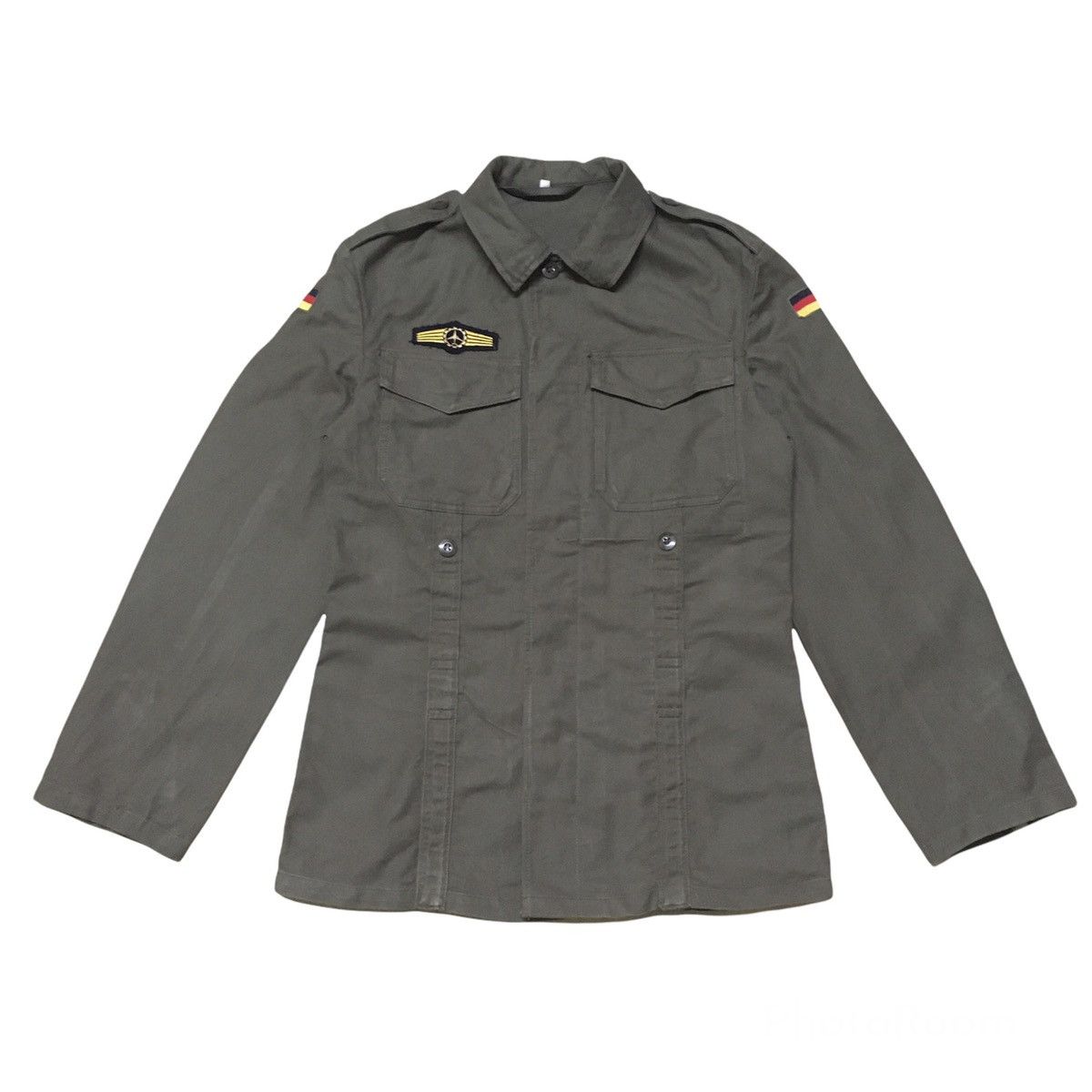 Vintage Vintage German Army Military Button Up Shirt Size US M / EU 48-50 / 2 - 1 Thumbnail