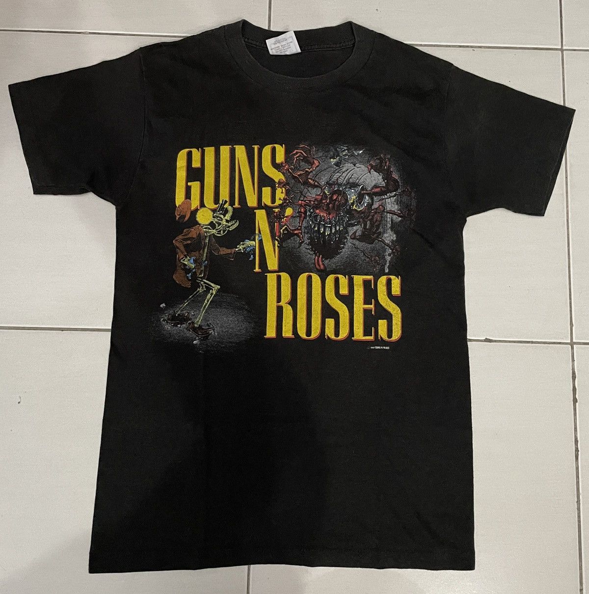 Vintage RaRe vtg Guns N Roses rape tees | Grailed