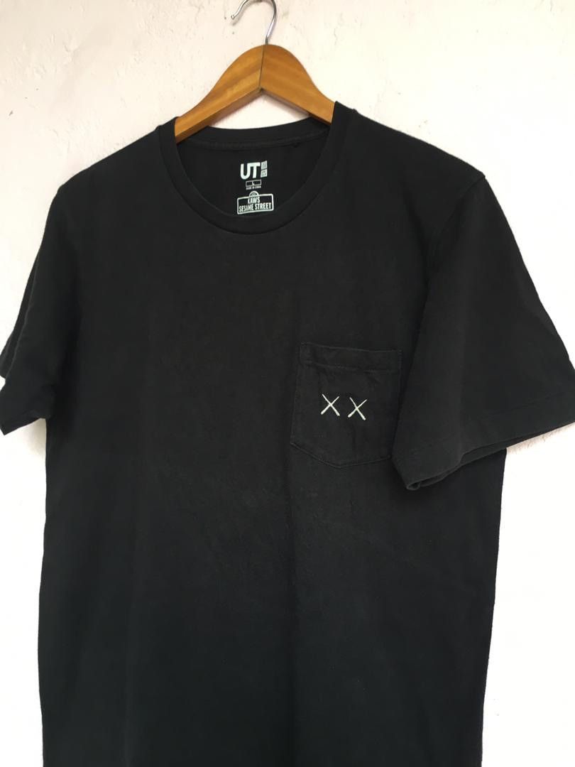Kaws × Uniqlo VINTAGE KAWS SESAME STREET X UNIQLO BLACK SHIRT Size US L / EU 52-54 / 3 - 4 Thumbnail