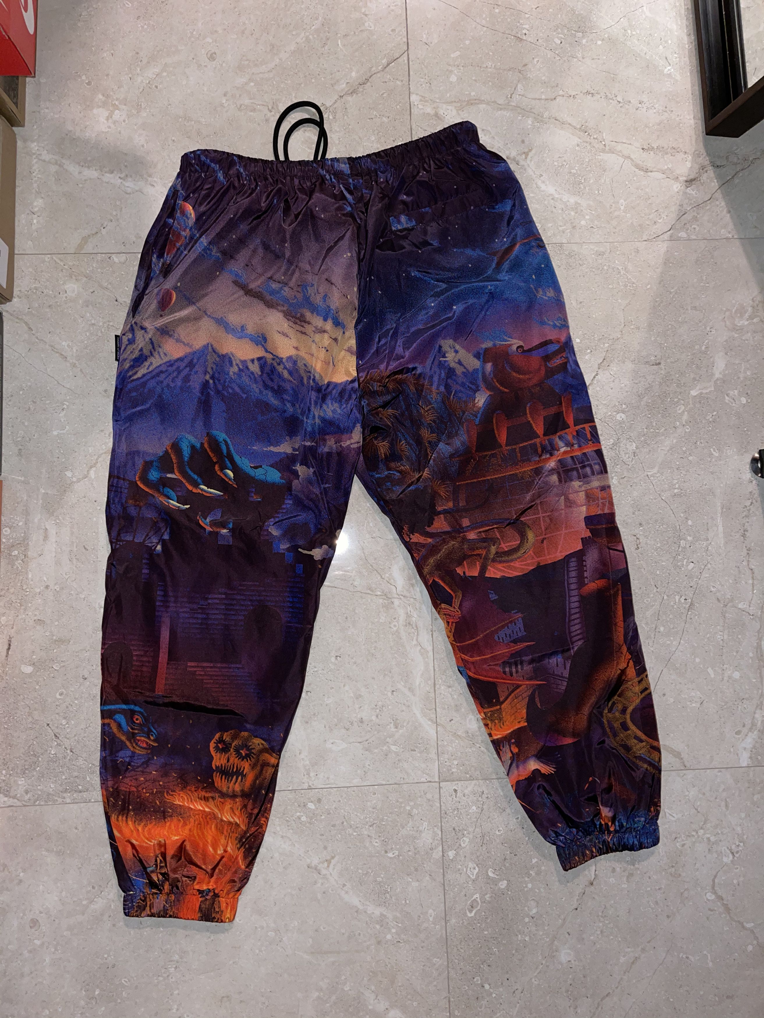 Marcelo Burlon Marcelo Burlon Fantasy Pants XL Size US 34 / EU 50 - 3 Thumbnail