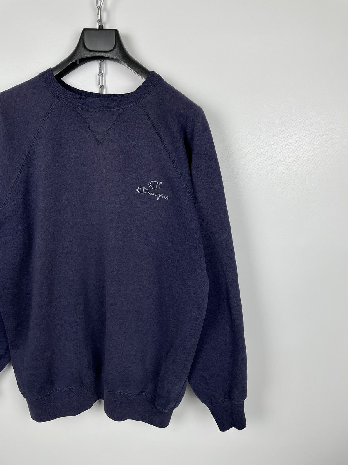 Champion × Vintage Vintage 80s Champion Crewneck Faded Sweatshirt Size US L / EU 52-54 / 3 - 1 Thumbnail