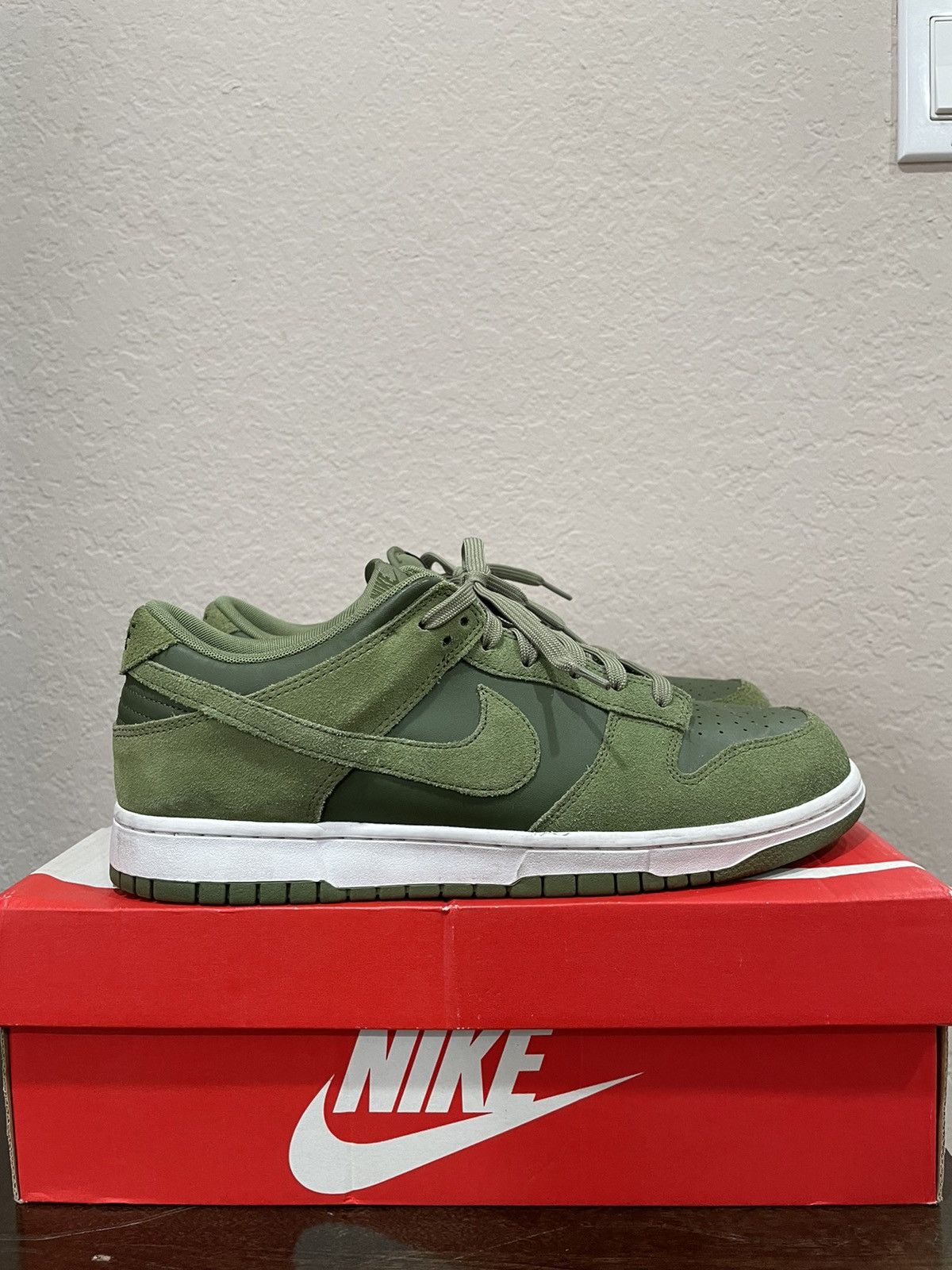 nike dunk palm green