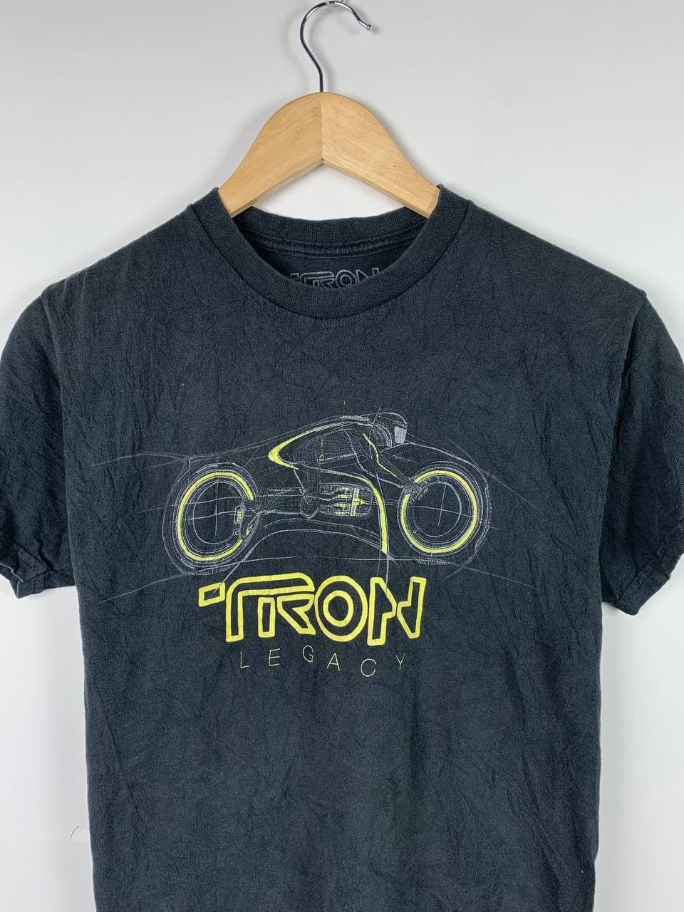 Vintage Tron Legacy Movie Tee Size US S / EU 44-46 / 1 - 2 Thumbnail