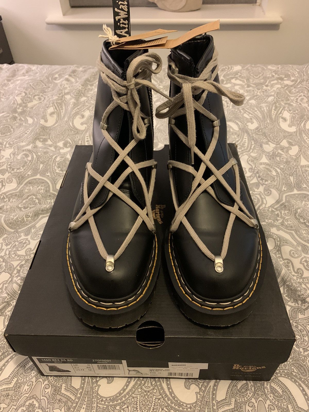 靴 RickOwensDr.Martens1460DMXLMegaLaceBoot RICK OWENS X DR MARTENS MEGA LACE BOOT IN BLACK - Zambesi Store