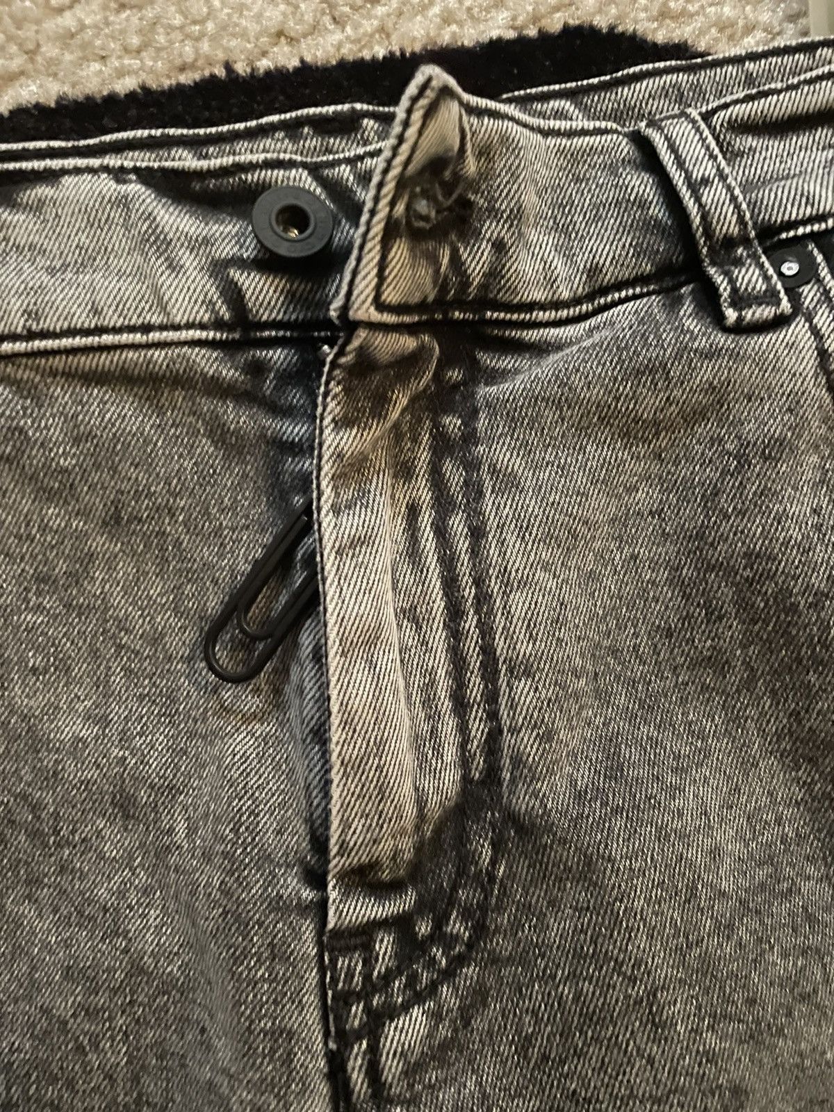 Off-White Off-White Grey Skinny Jeans Size US 33 - 3 Thumbnail