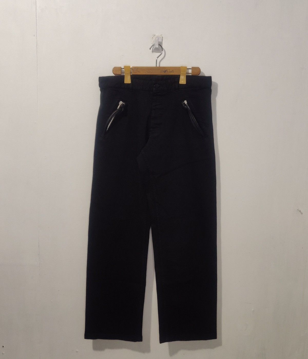 image of Maison Margiela Maison Martin Margiela Zip Front Pocket Denim Pants in Black, Men's (Size 32)