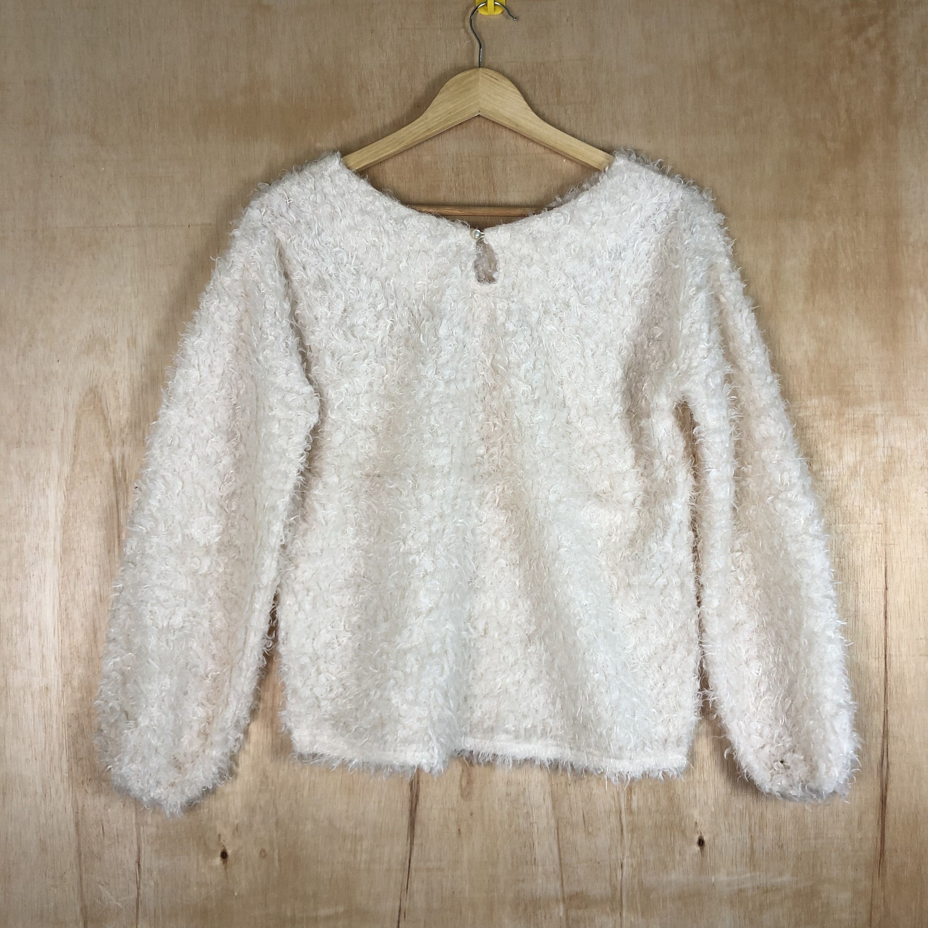 Homespun Knitwear × Japanese Brand × Vintage DLL One Way White Mohair Shag Shaggy Knitwear #c055 Size US S / EU 44-46 / 1 - 7 Thumbnail