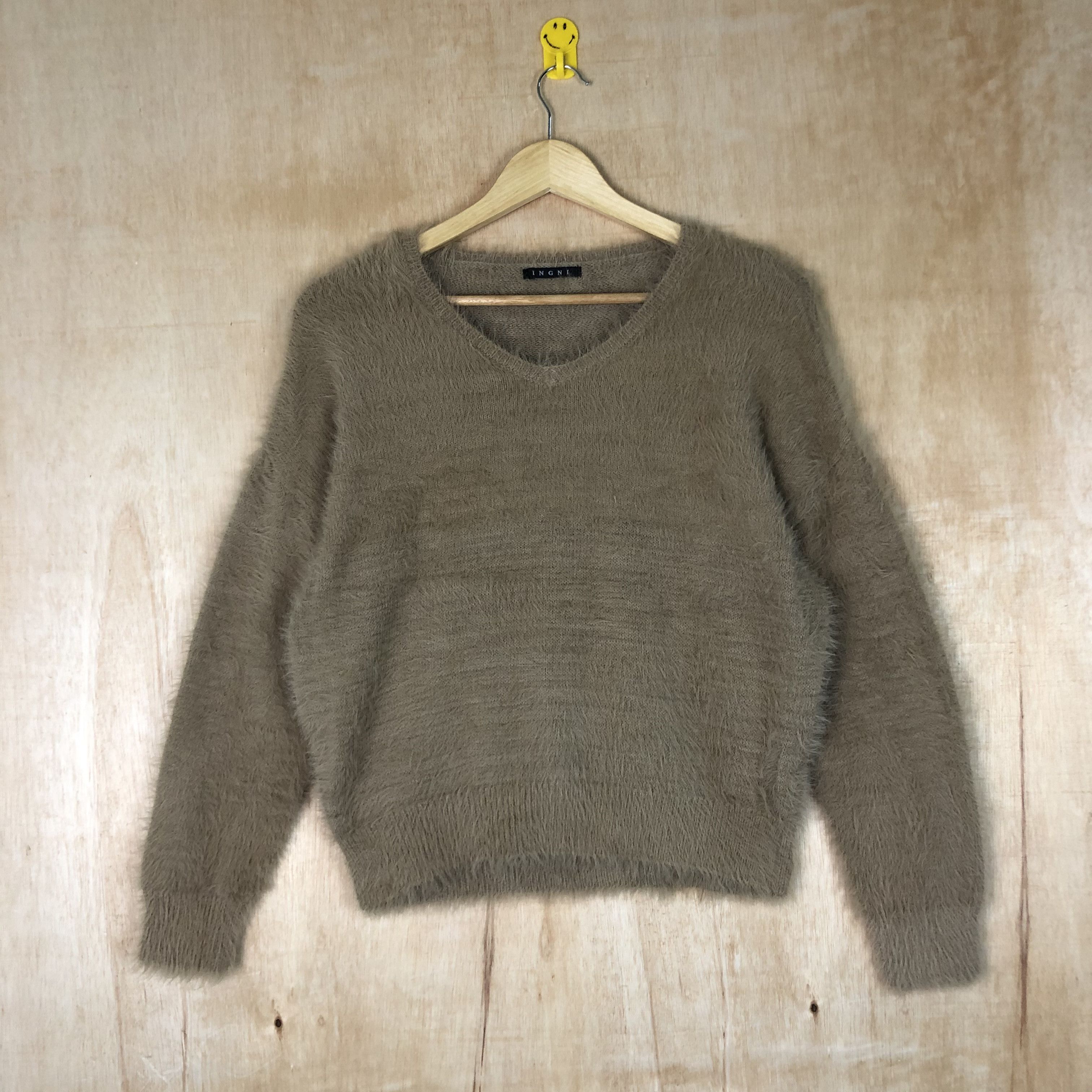 image of Homespun Knitwear Ingni Brown Mohair Shag Shaggy Knitwear C048, Men's (Size Medium)