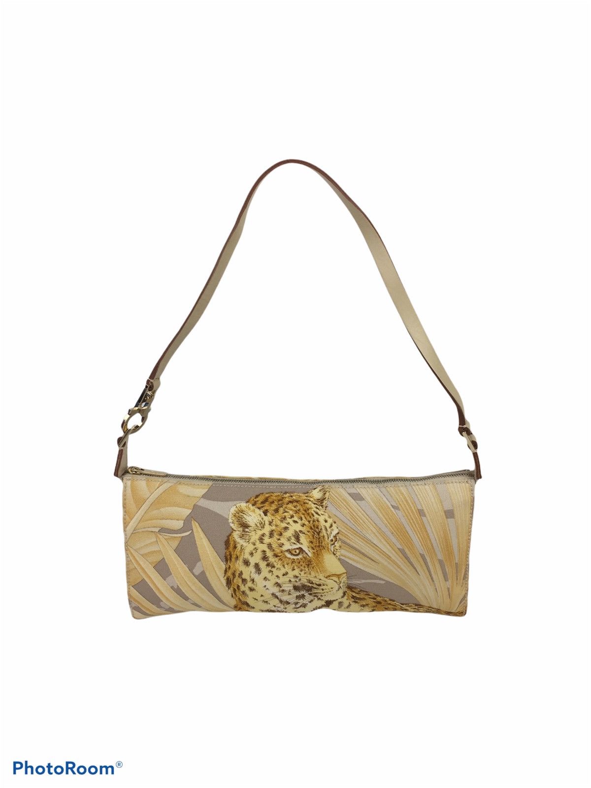 Salvatore Ferragamo Cheetah Illustration Pochette