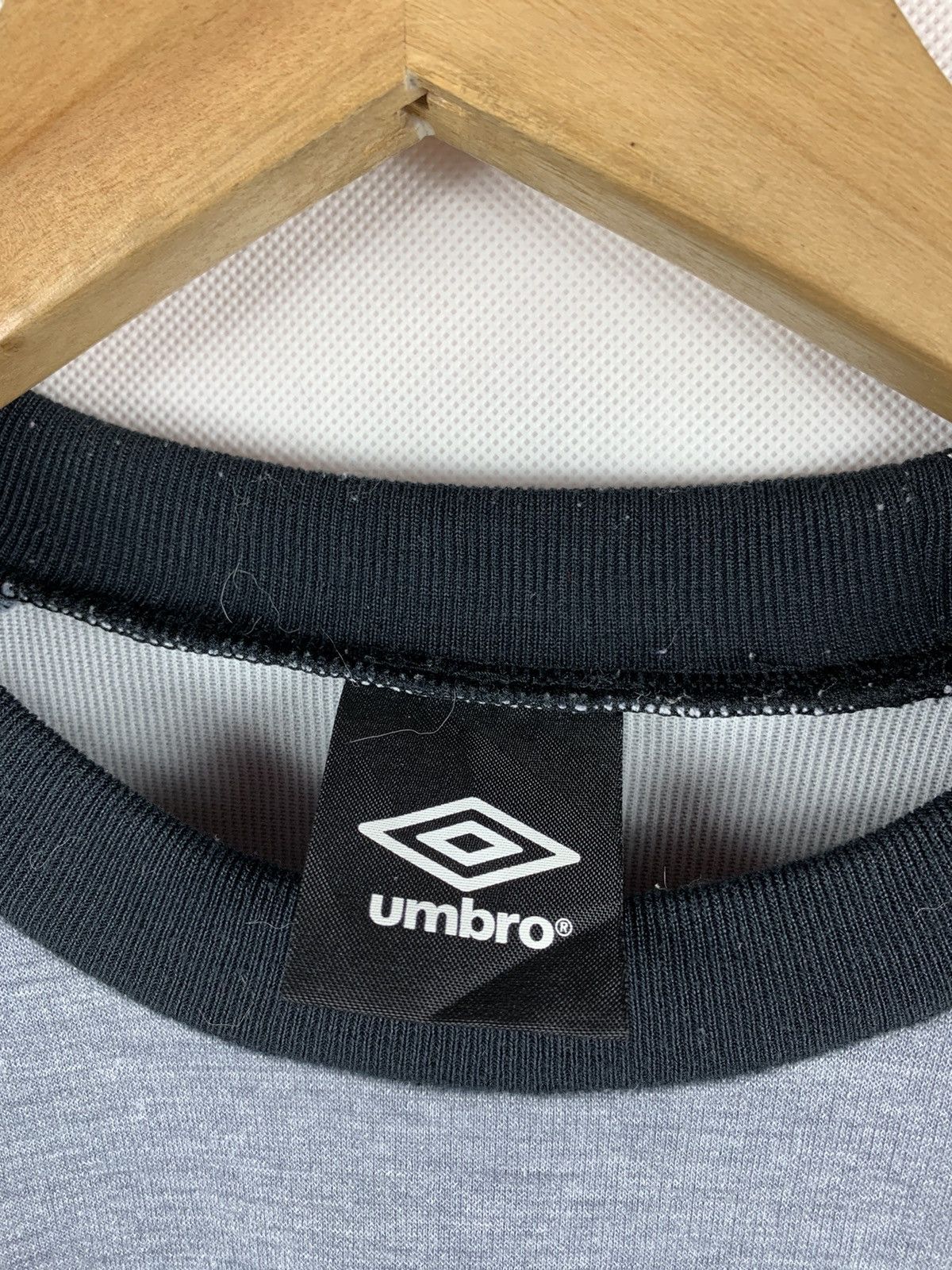 Umbro UMBRO DESCENTE SWEATER Size US S / EU 44-46 / 1 - 6 Thumbnail