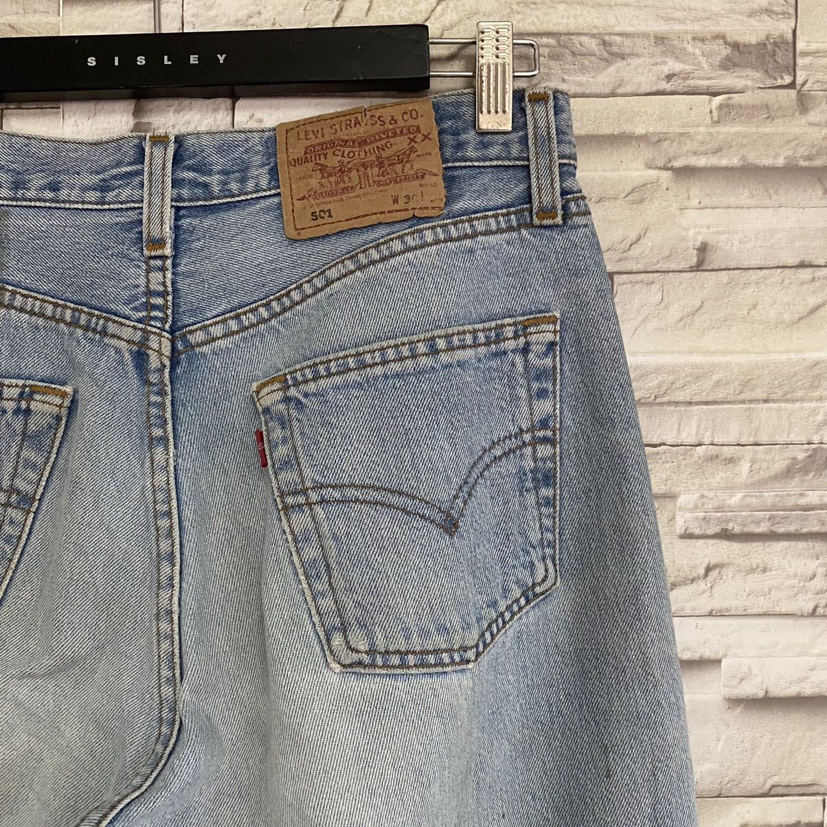 Levi's Vintage Levis 501 Distressed Jeans Light Wash 30x33 Size US 30 / EU 46 - 15 Thumbnail