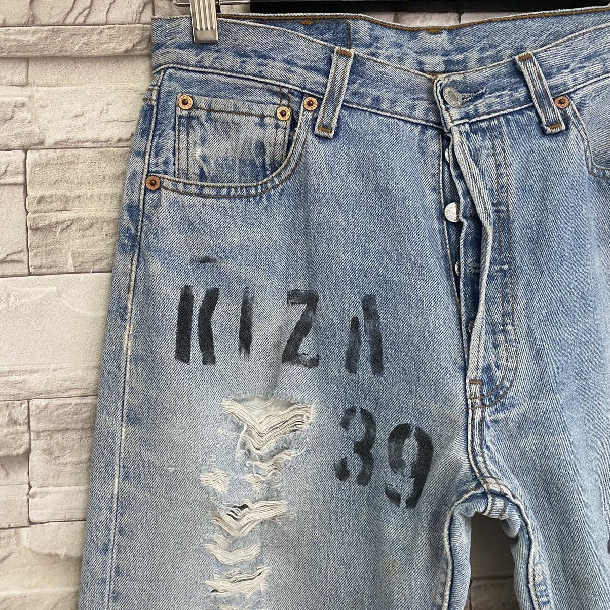 Levi's Vintage Levis 501 Distressed Jeans Light Wash 30x33 Size US 30 / EU 46 - 5 Thumbnail