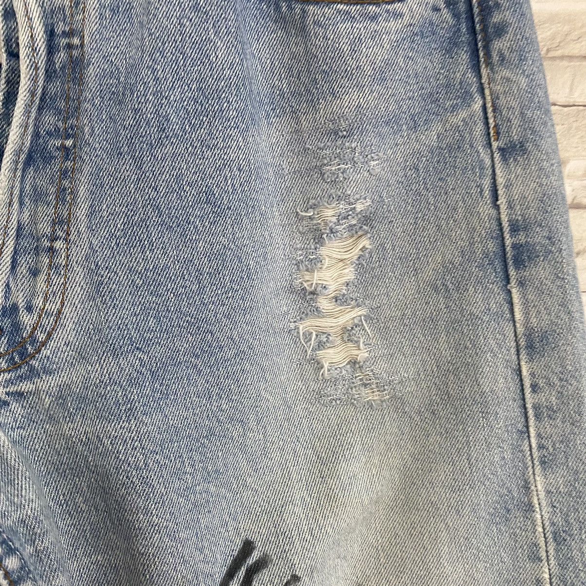 Levi's Vintage Levis 501 Distressed Jeans Light Wash 30x33 Size US 30 / EU 46 - 8 Thumbnail