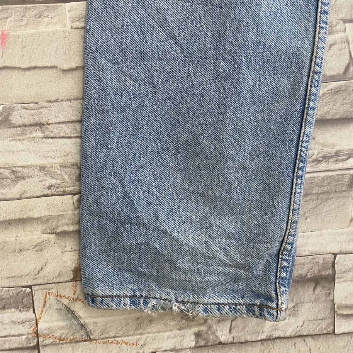 Levi's Vintage Levis 501 Distressed Jeans Light Wash 30x33 Size US 30 / EU 46 - 12 Thumbnail