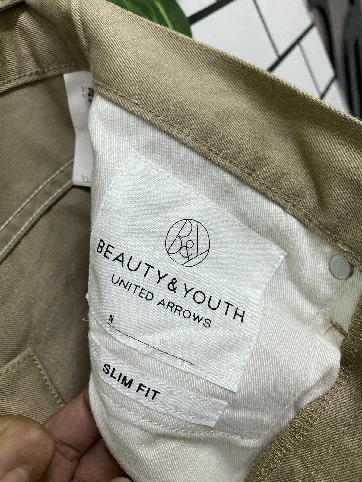 BEAUTY&YOUTH × Designer × United Arrows BEAUTY & YOUTH UNITED ARROWS Slim Fit Pants Size US 29 - 14 Thumbnail