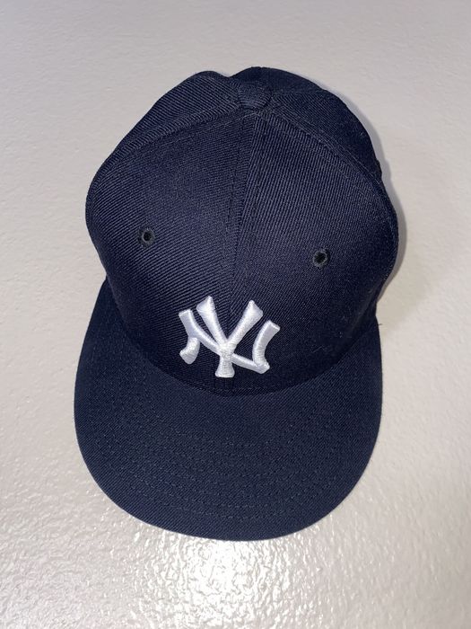 New Era Navy New York Yankees New Era Grey Under Brim Fitted | Grailed