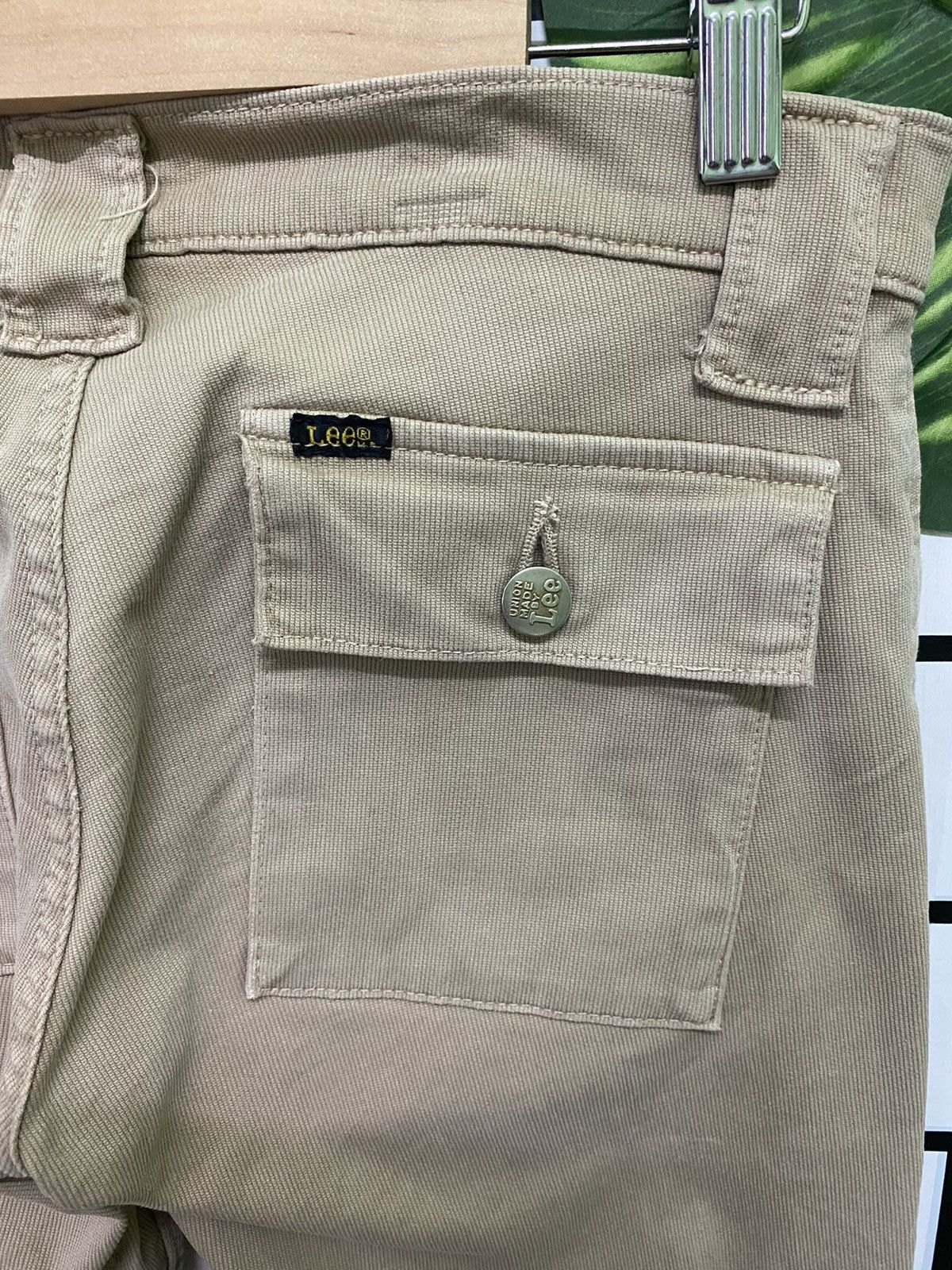 Lee UNION MADE BY LEE Low Rise Corduroy Bush Pants Size US 29 - 13 Thumbnail