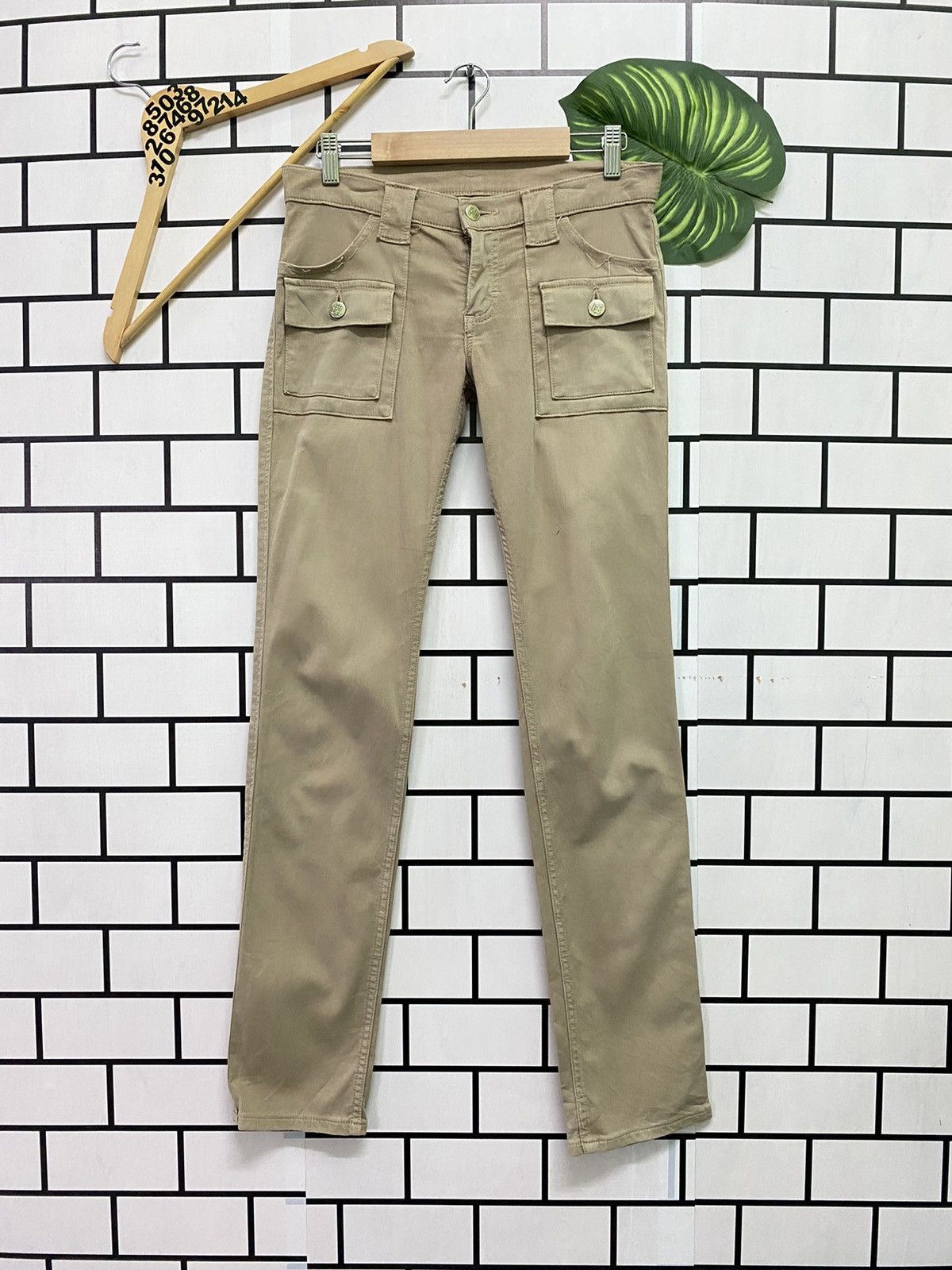 Lee UNION MADE BY LEE Low Rise Corduroy Bush Pants Size US 29 - 1 Thumbnail